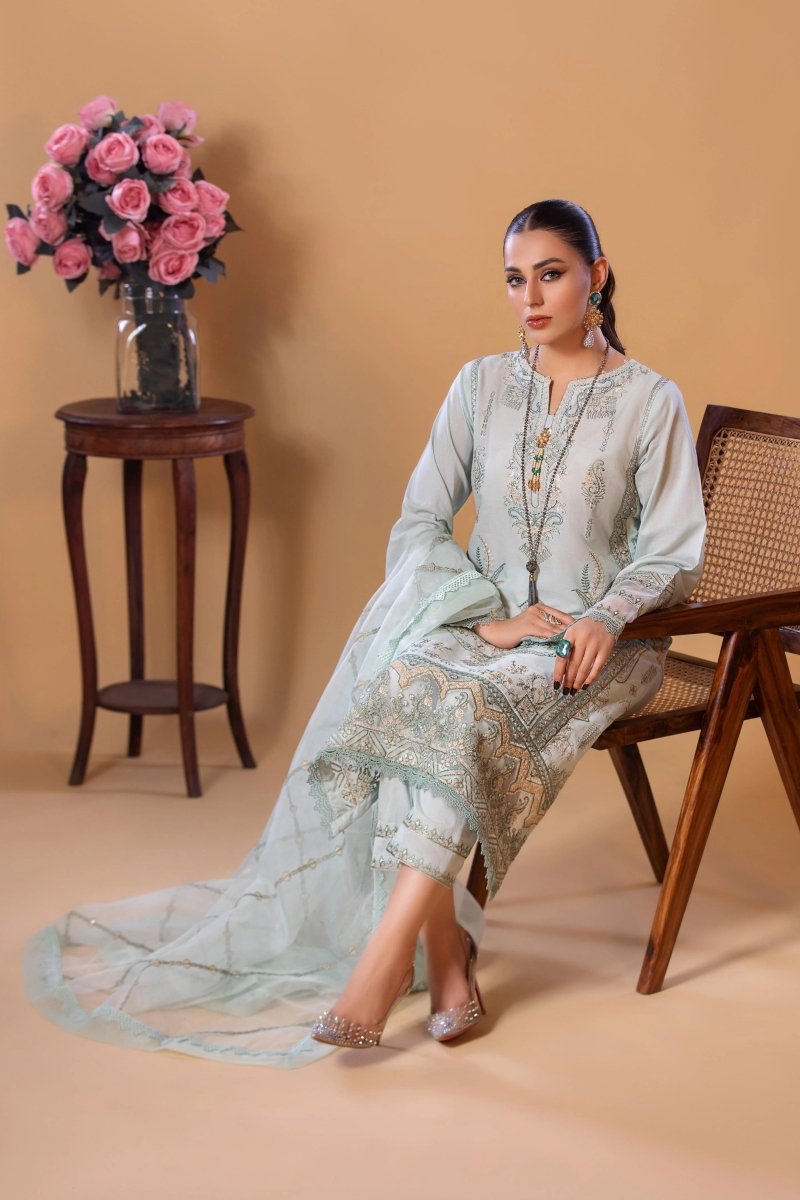 Parishey By Zaaviay Embroidered Jacquard Suits Unstitched 3 Piece ZV21PW Novera - Winter Collection main image 1