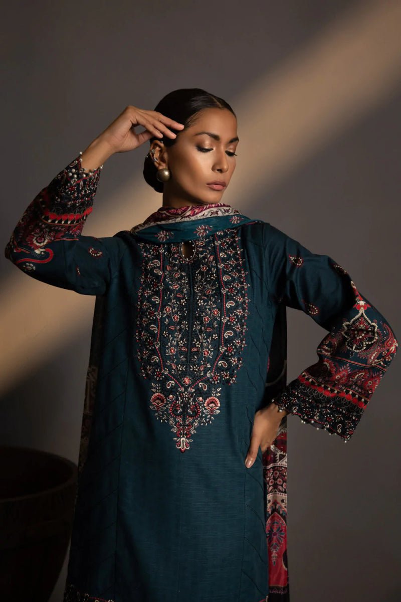 Sapphire Embroidered Khaddar 3 Piece Suit SAP109 - Designer dhaage