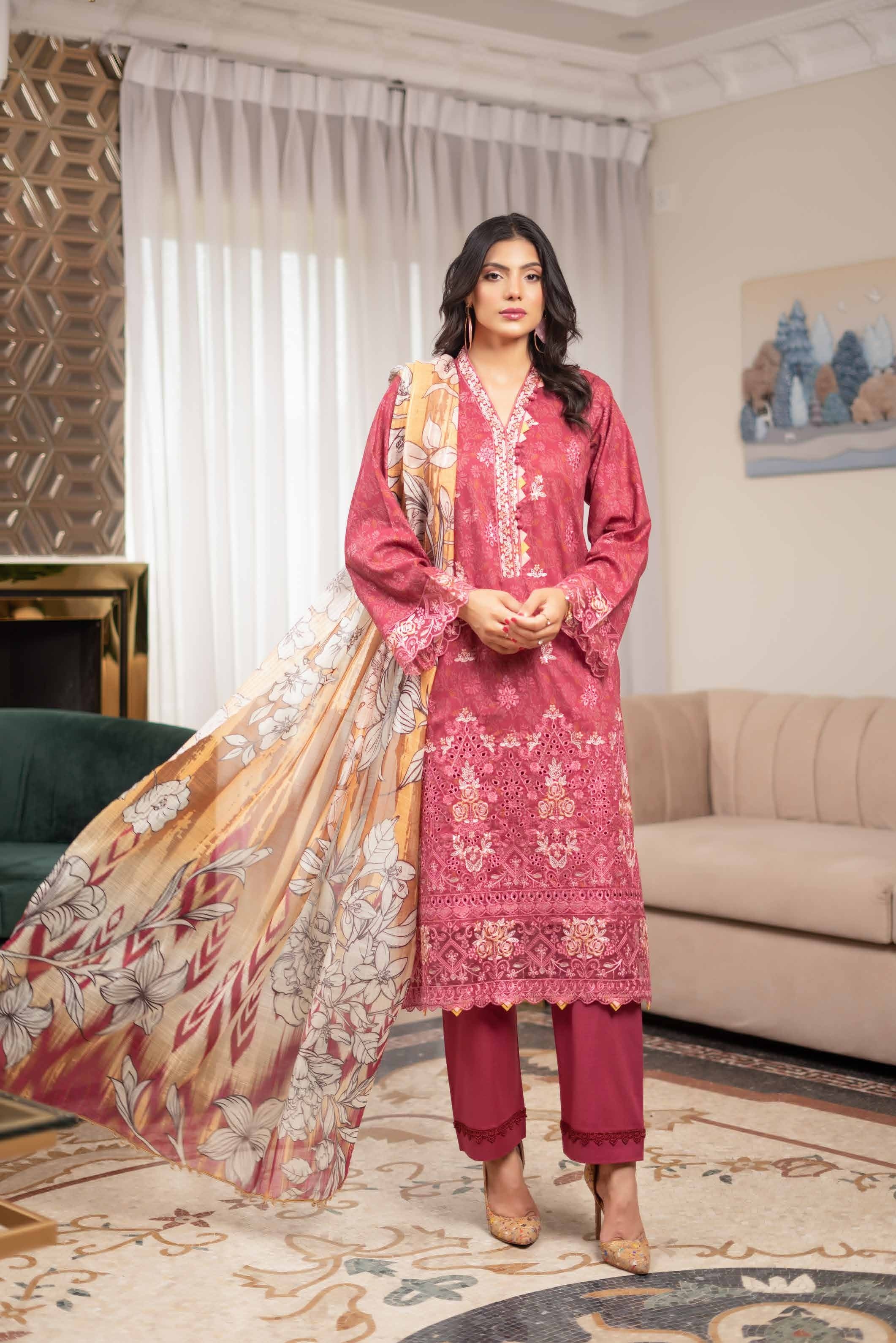 Munira Embroidered Lawn 3 Piece Suit MUN668