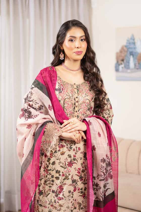 Munira Embroidered Lawn 3 Piece Suit MUN667