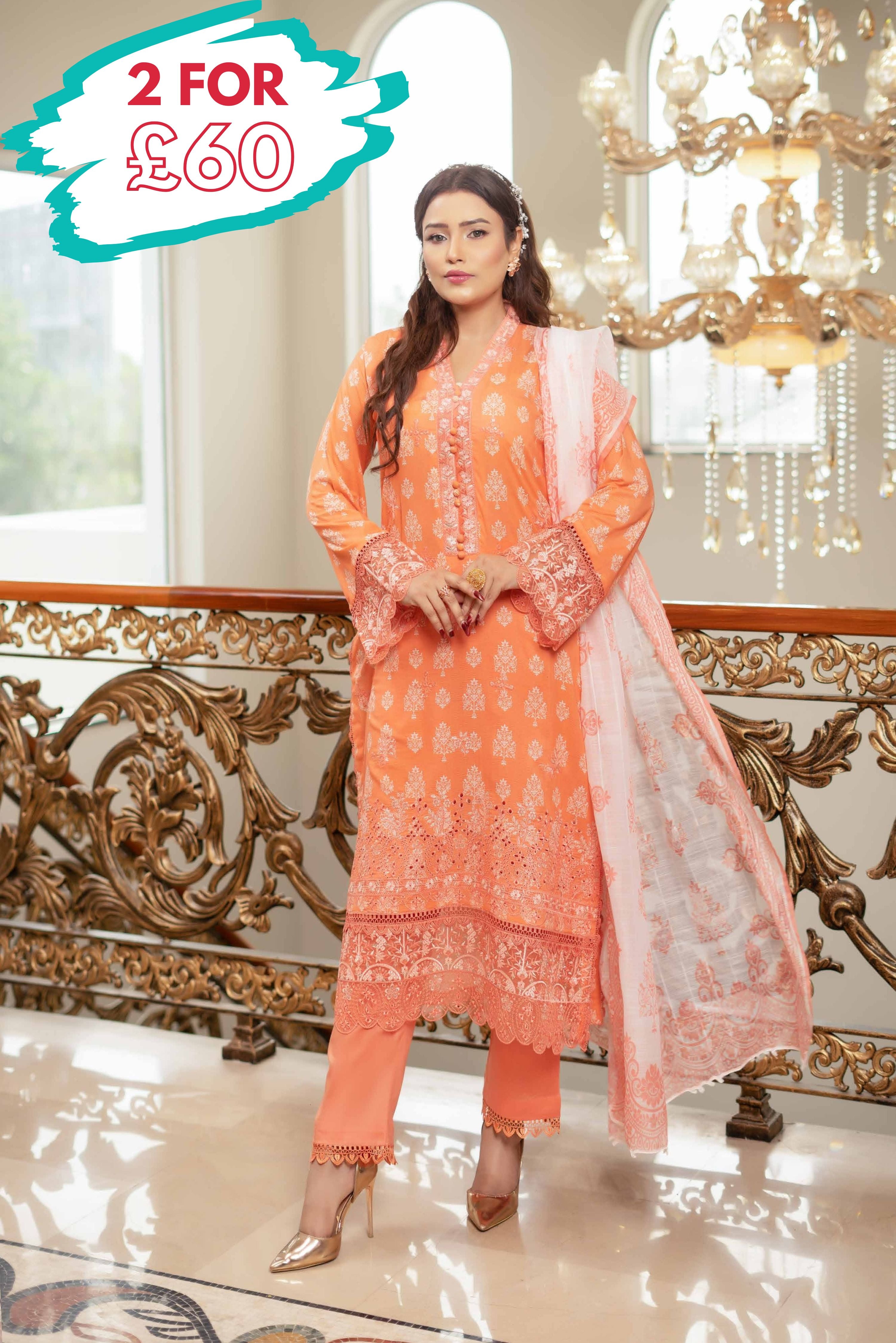 Munira Embroidered Lawn 3 Piece Suit MUN669
