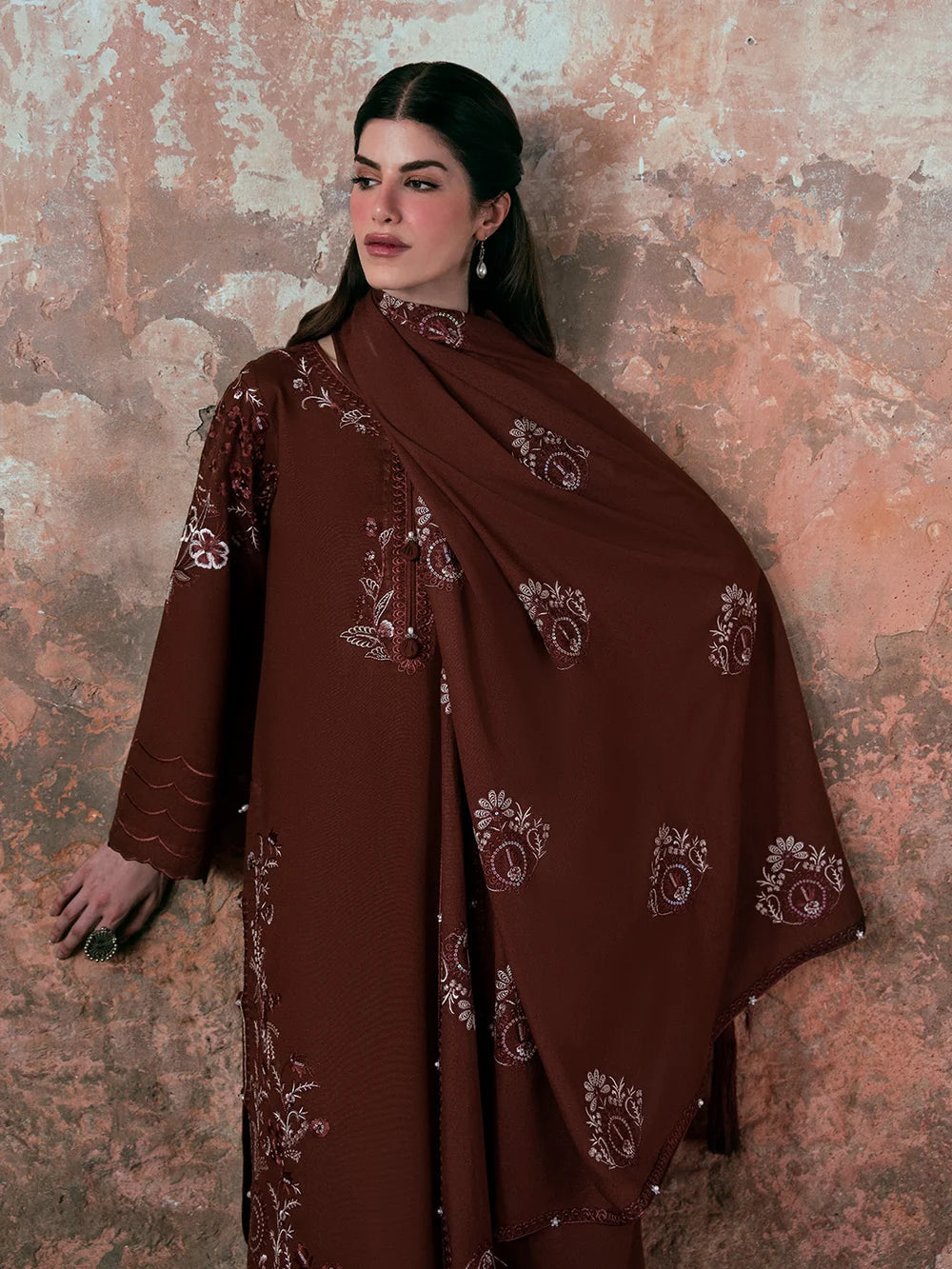 Allys Embroidered Karandi 3 Piece Shalwar Kameez ALL163