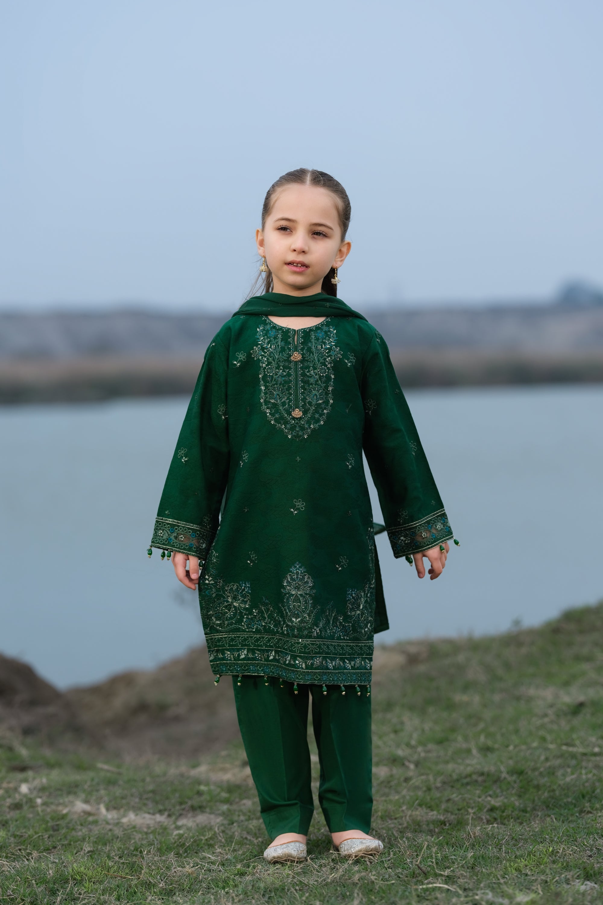 Allys Mama and Me Festive Pret Lotus Era Daisy ALL148