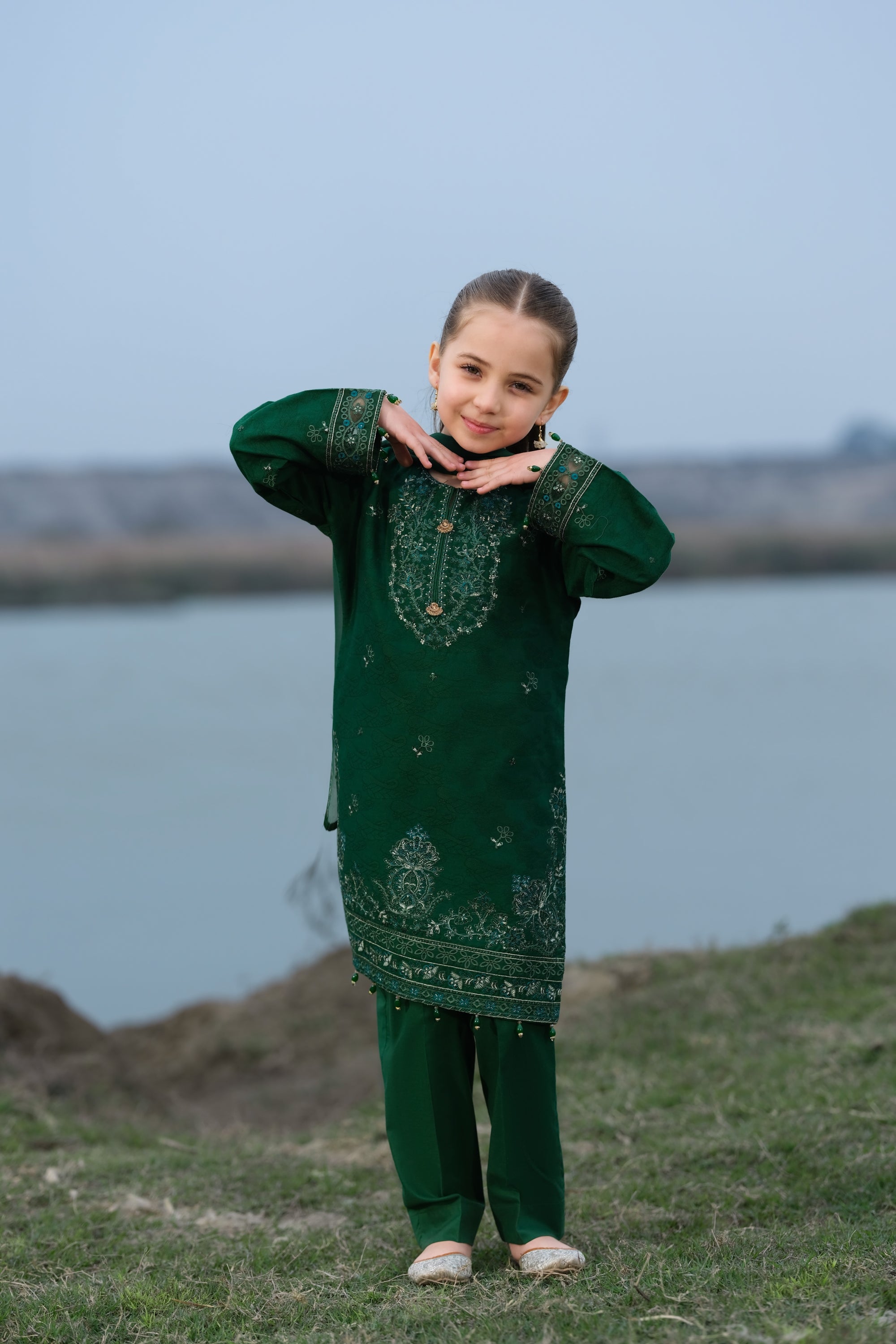 Allys Mama and Me Festive Pret Lotus Era Daisy ALL148