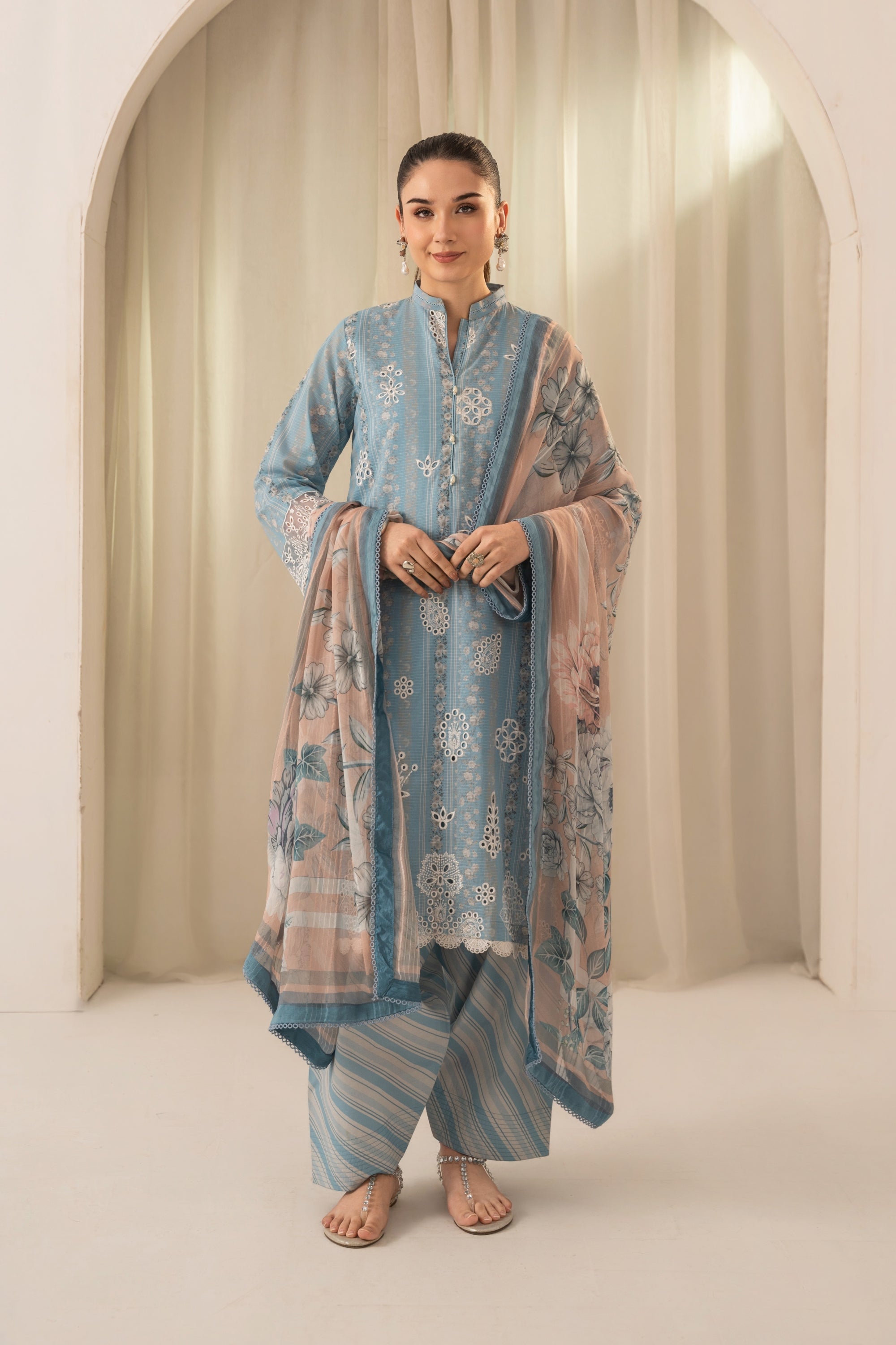 Amal Embroidered Lawn 3 Piece Shalwar Kameez ALL149