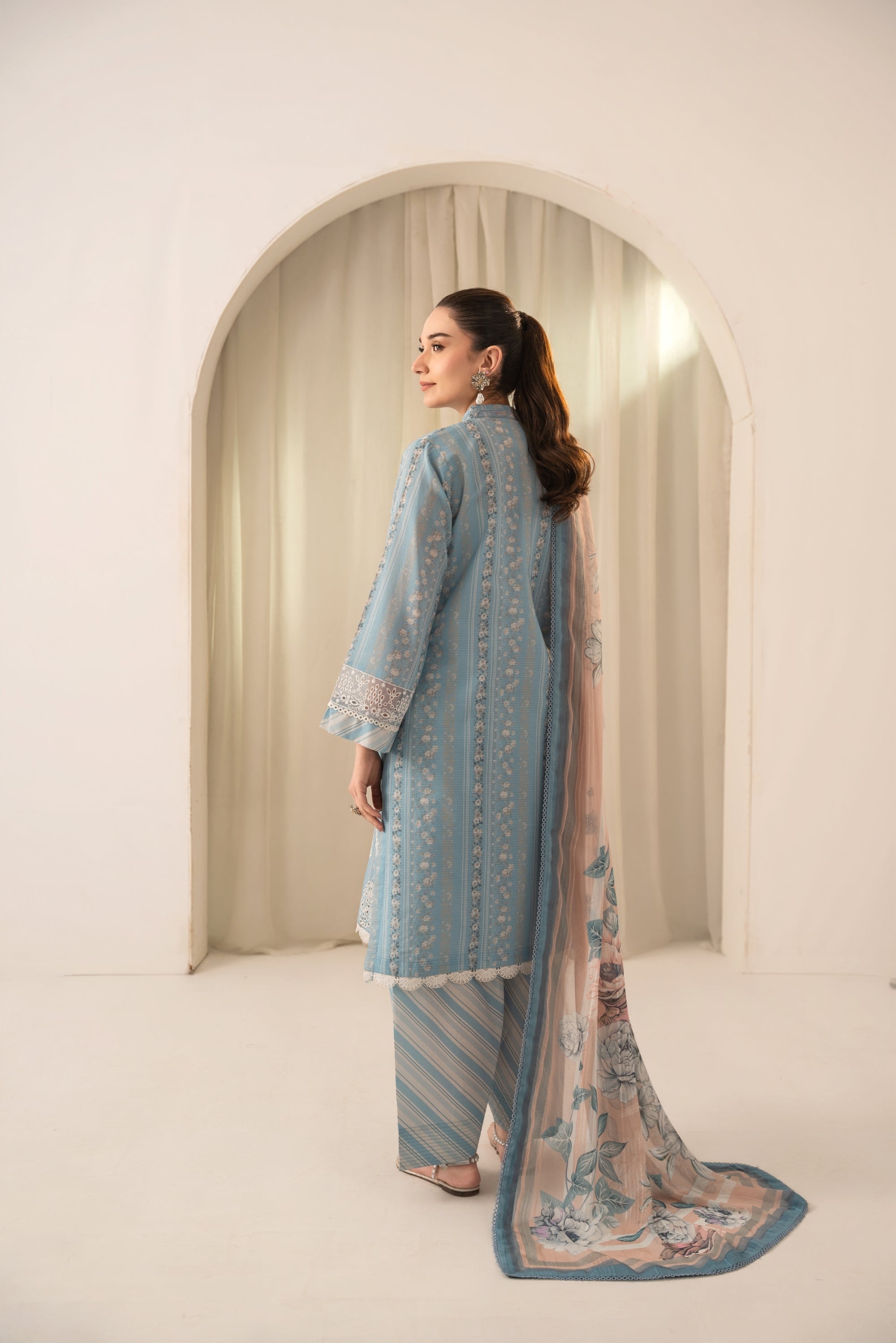 Amal Embroidered Lawn 3 Piece Shalwar Kameez ALL149