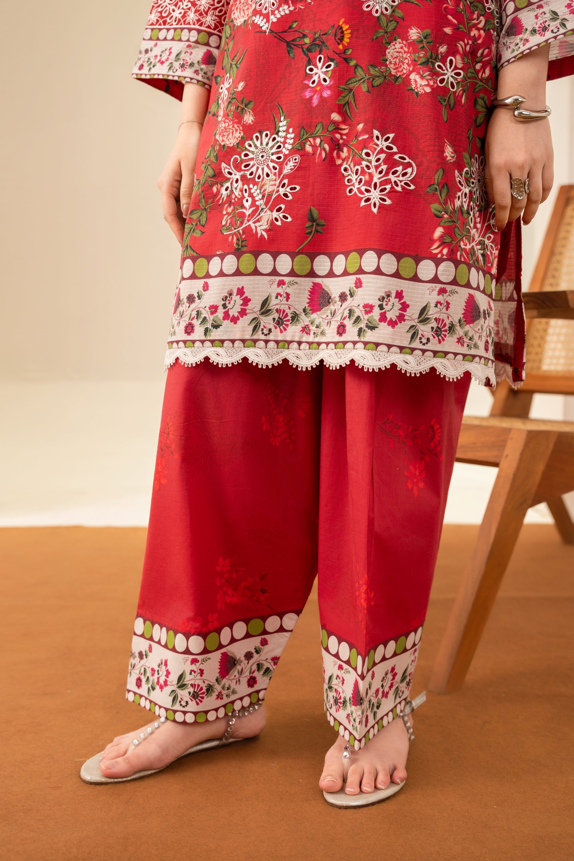 Amal Embroidered Lawn 3 Piece Shalwar Kameez ALL150