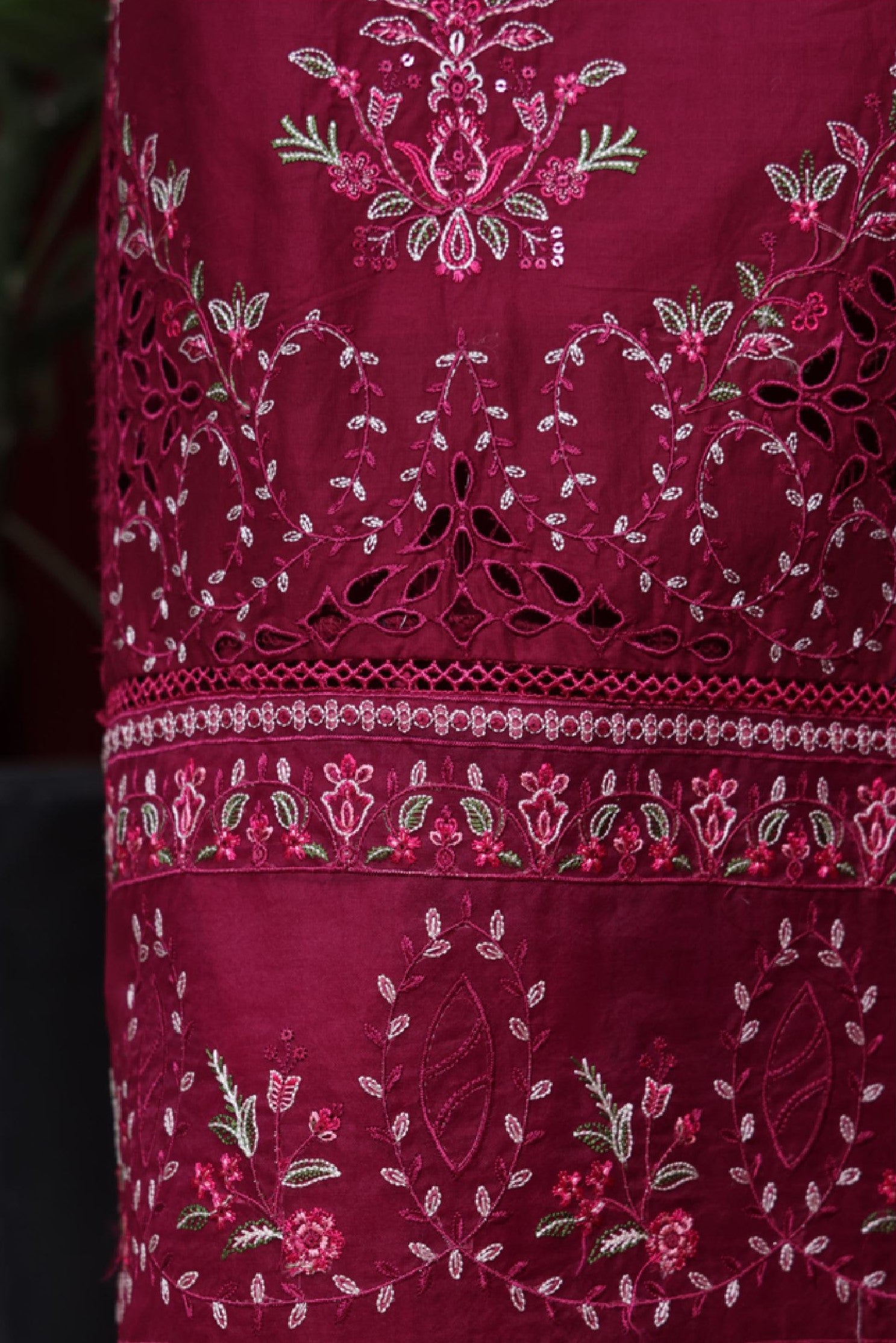 Bin Saeed Embroidered Cotton 3 Piece Suit BIN196