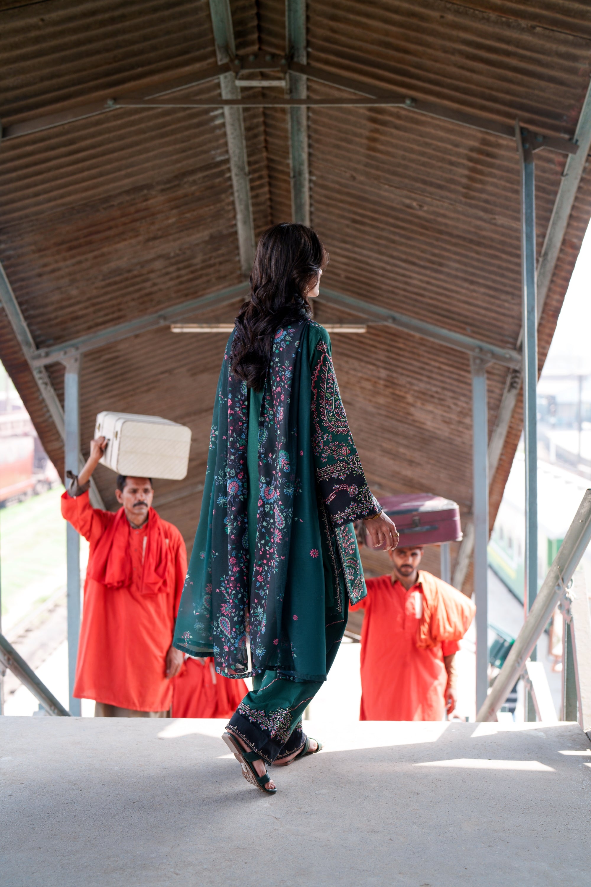 Casual Lite Festive Farshi Shalwar Suit Emara Grace CAS32