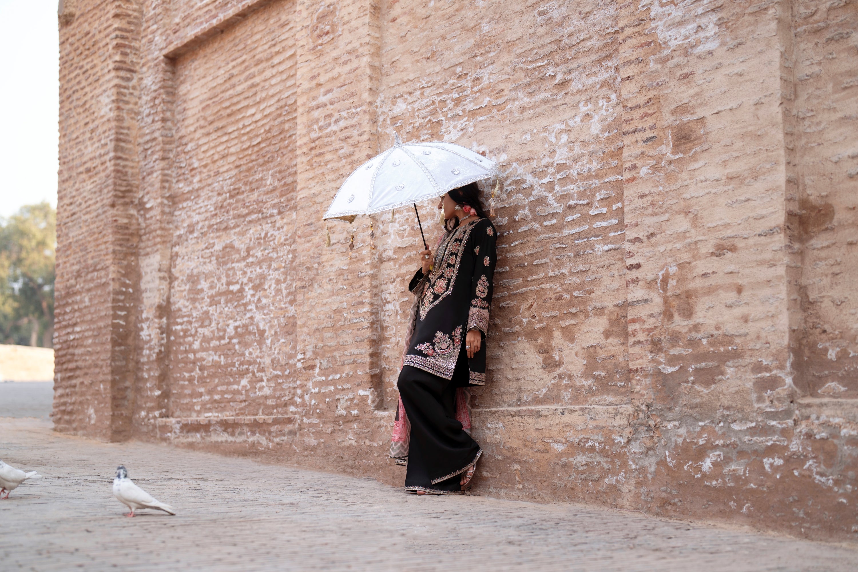 Casual Lite Festive Gulkaar CAS13