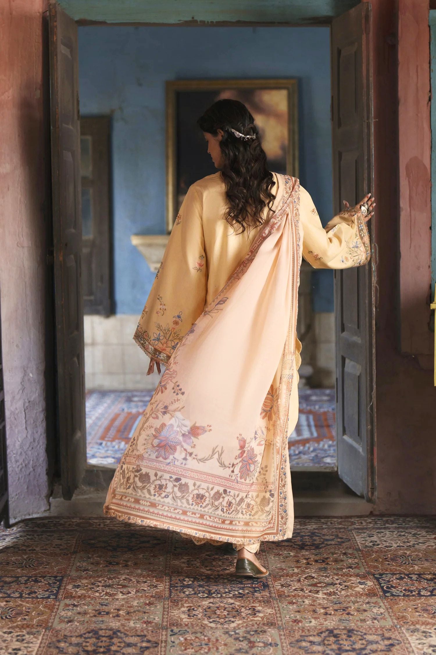Casual Lite Festive Suit Golden Blossom CAS39