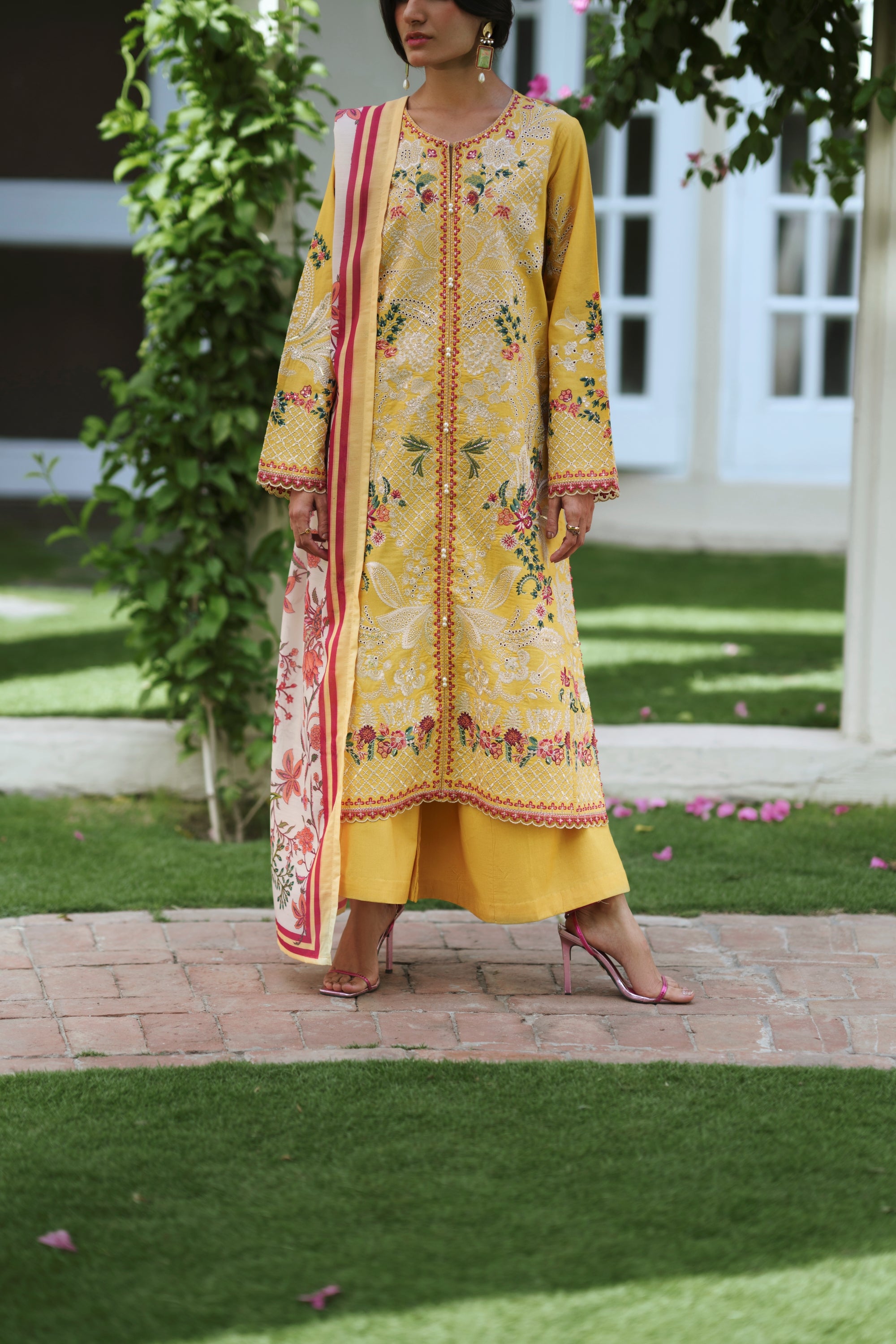Casual Lite Festive Cotton 3 Piece Suit CAS66