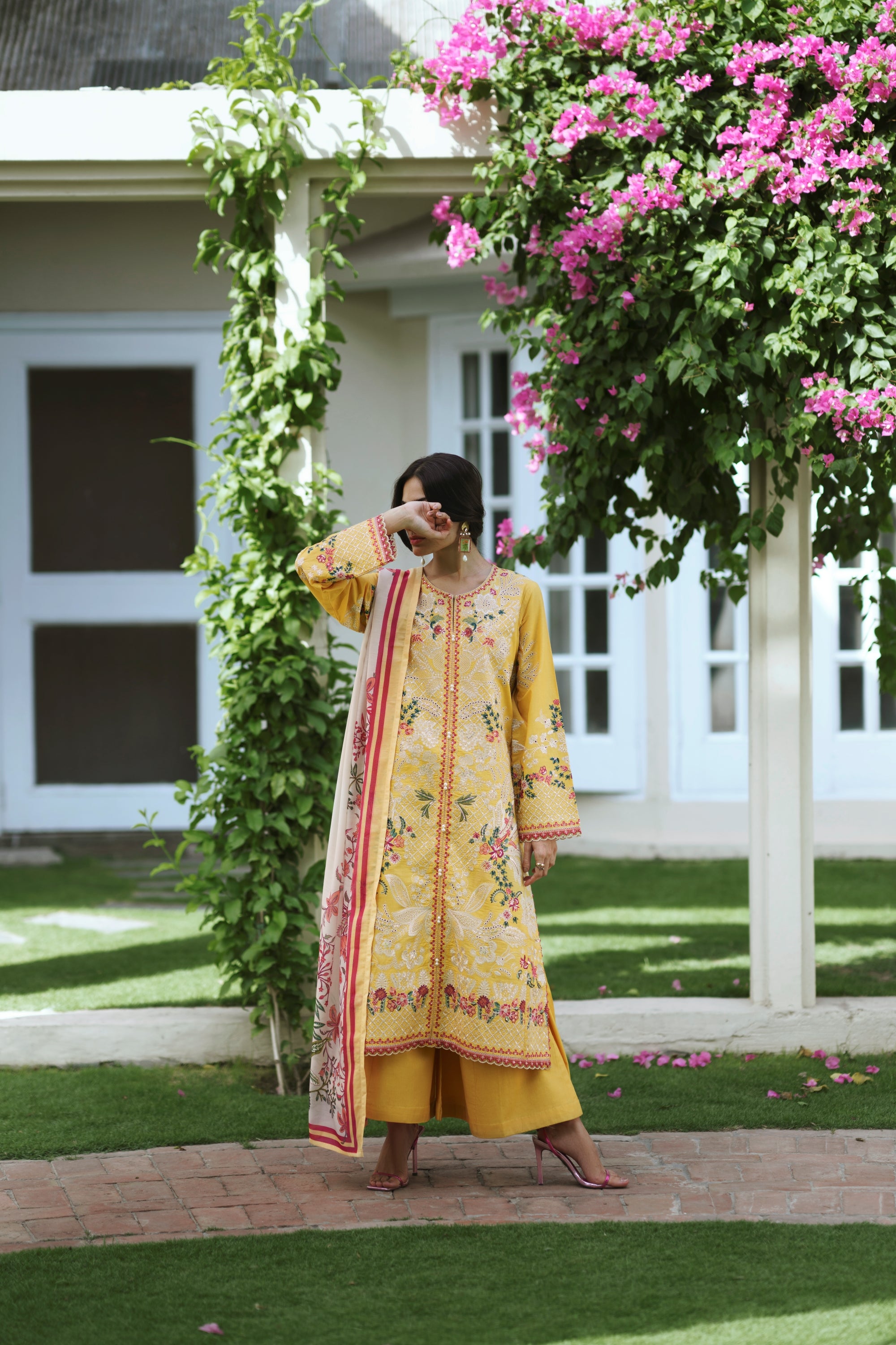 Casual Lite Festive Cotton 3 Piece Suit CAS66