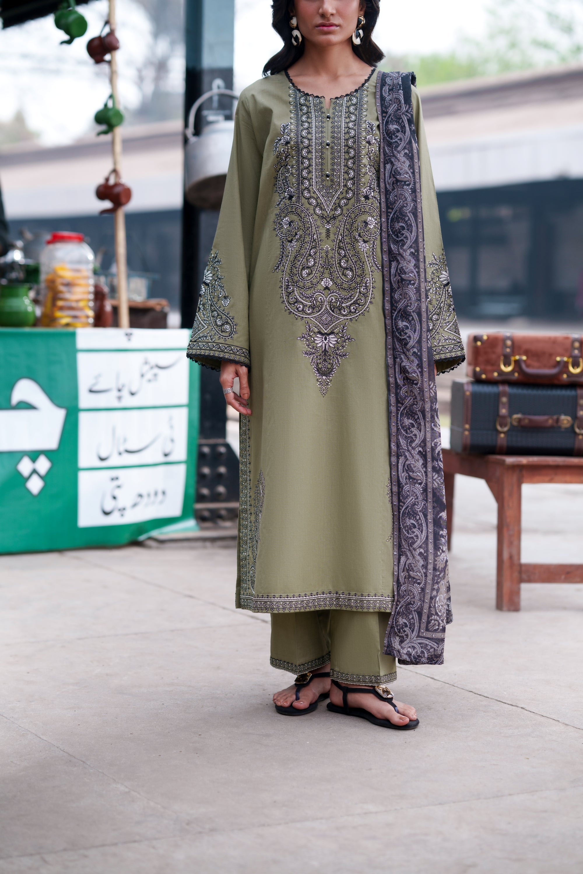 Casual Lite Festive Suit Sadhbh Sage CAS38