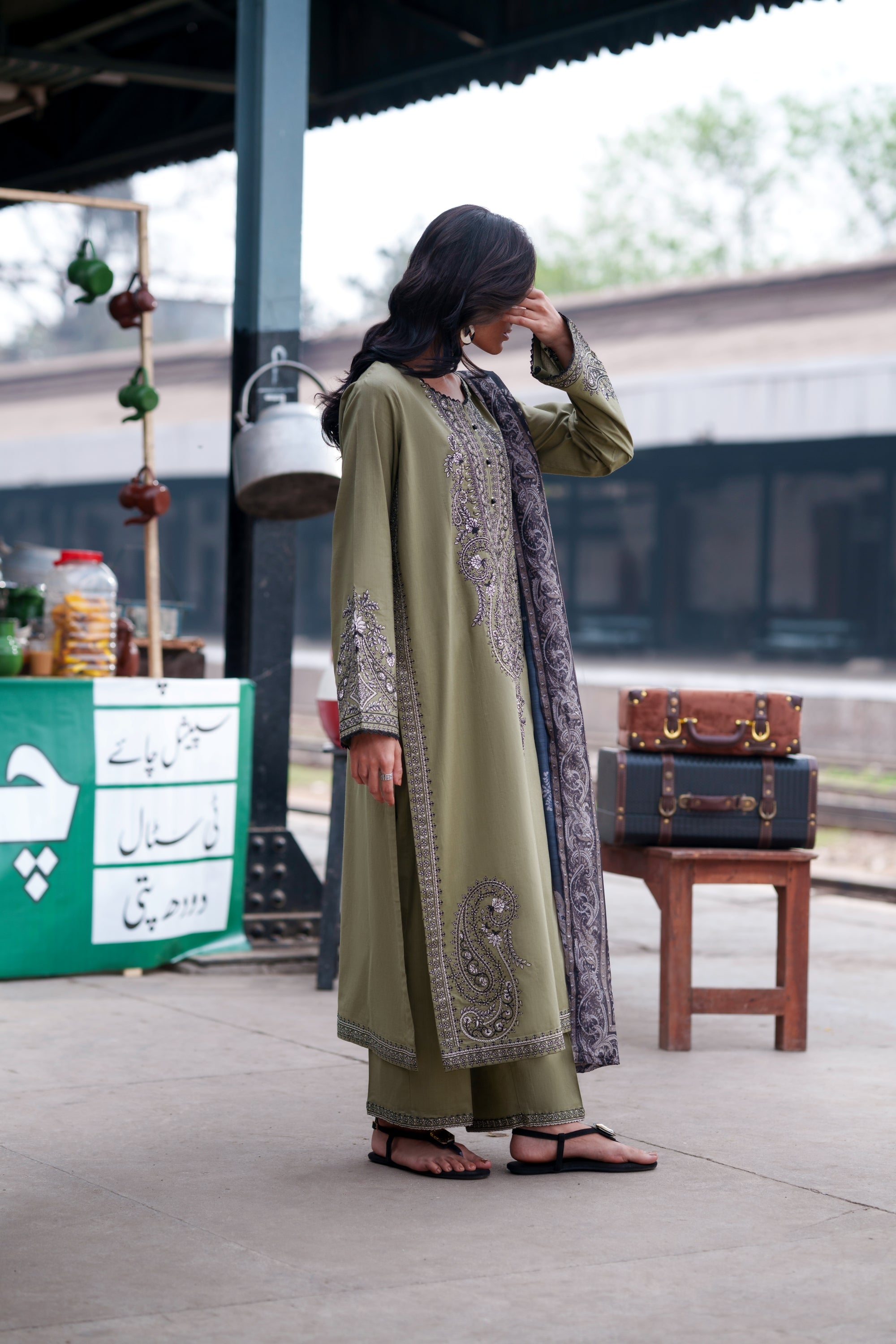 Casual Lite Festive Suit Sadhbh Sage CAS38