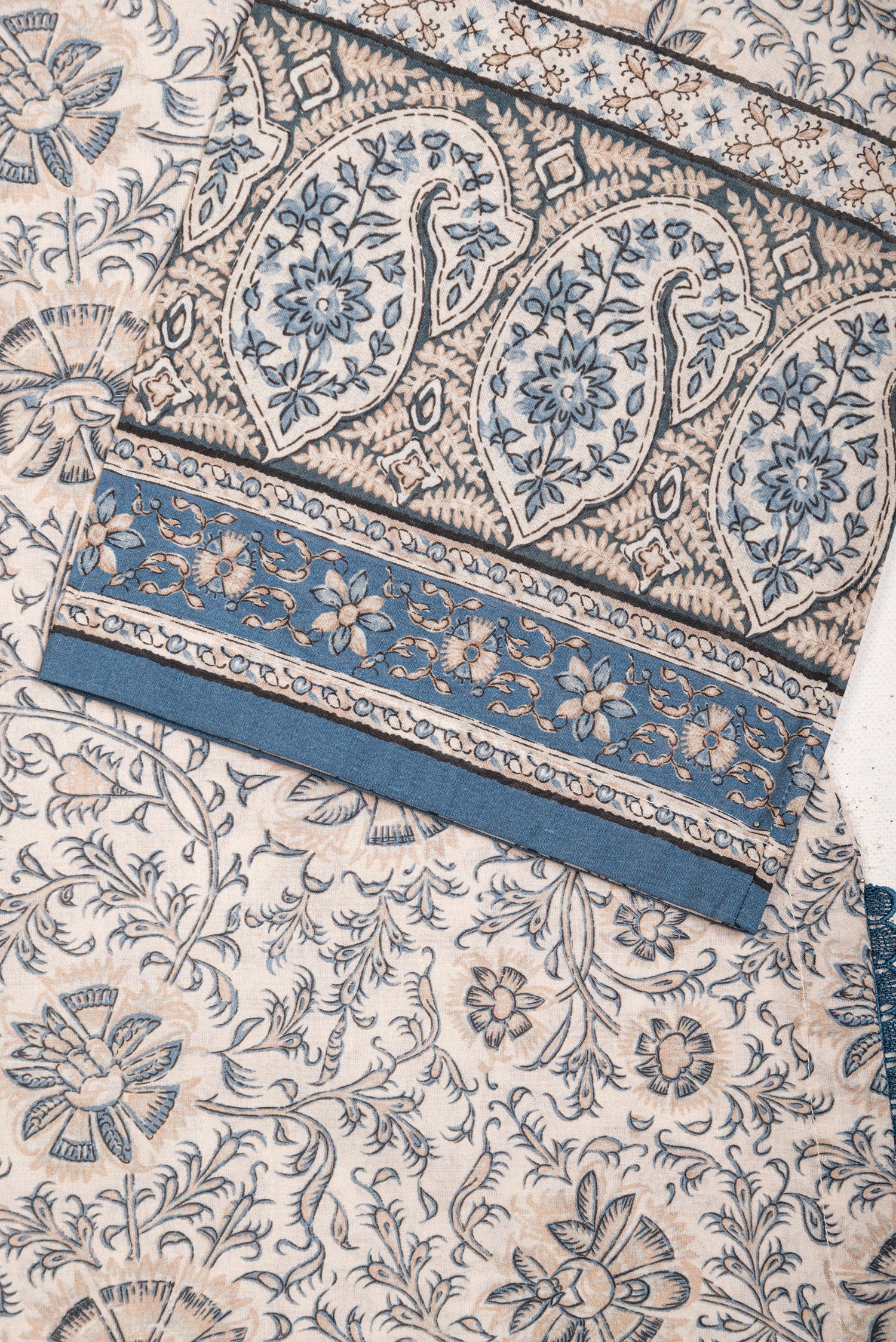 Ethnic Lawn 3 Piece Suit ETH41