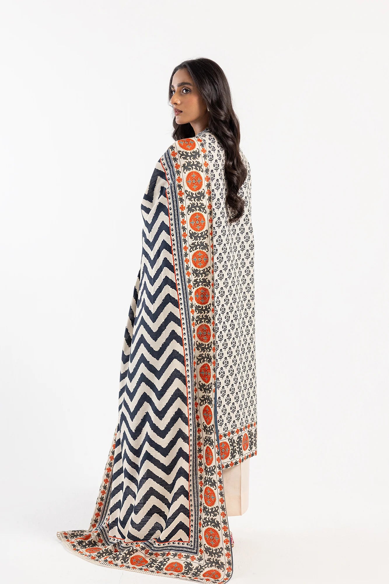 Ethnic Khaddar 3 Piece Suit ETH57