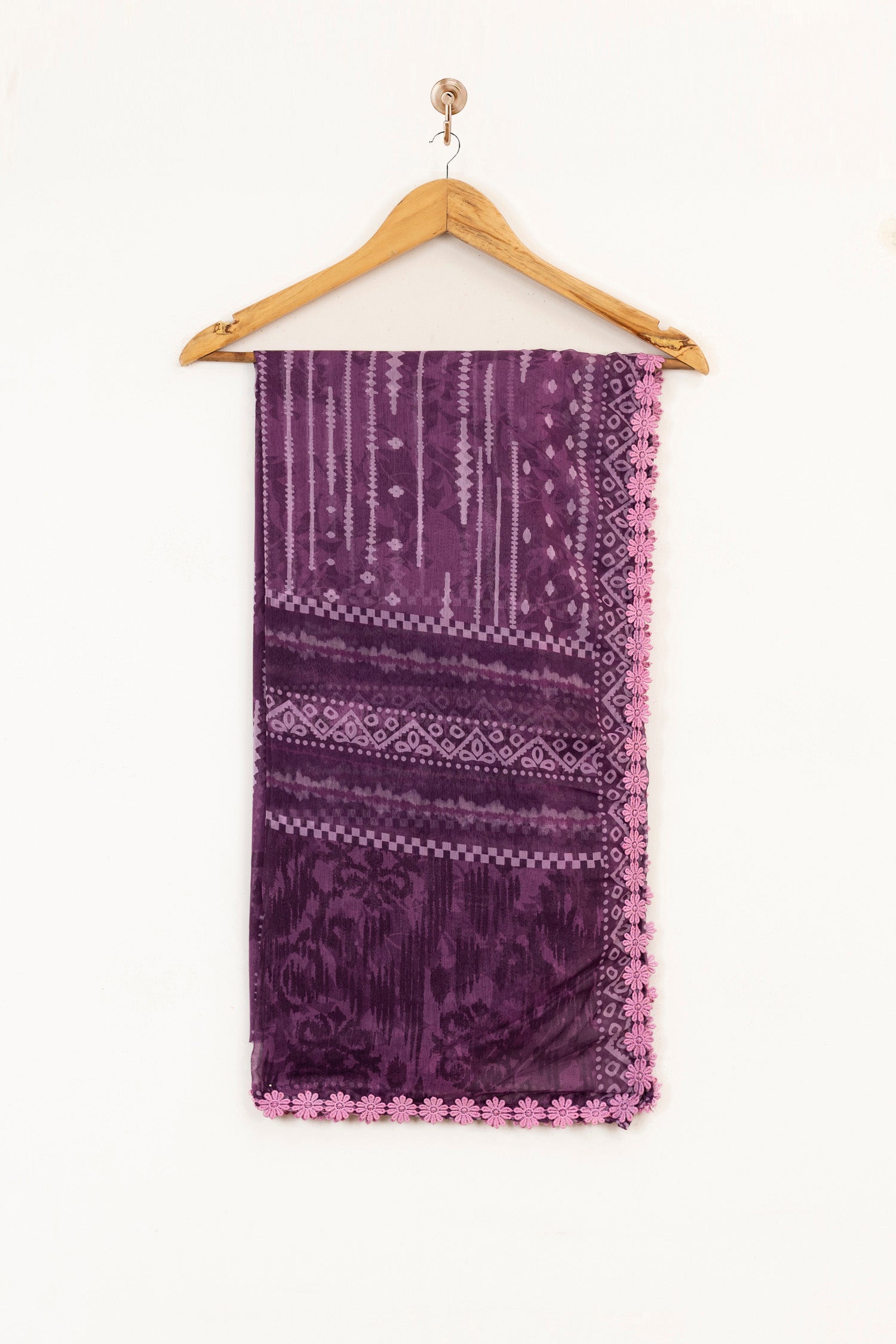 Farasha Embroidered Lawn 3 Piece Suit FAR19