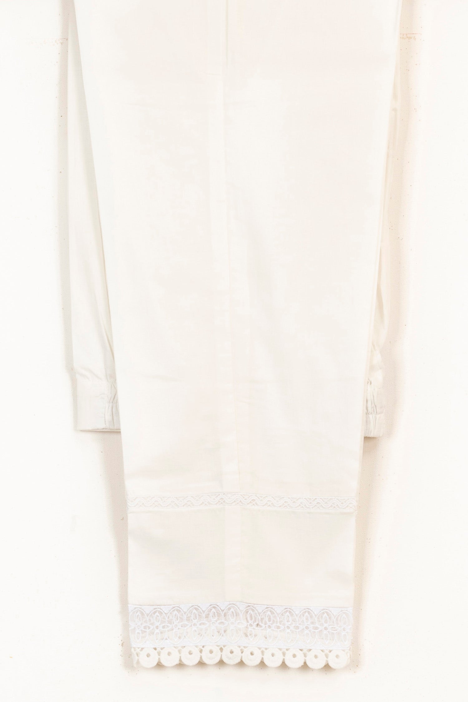 Farasha Embroidered Lawn 3 Piece Suit FAR21