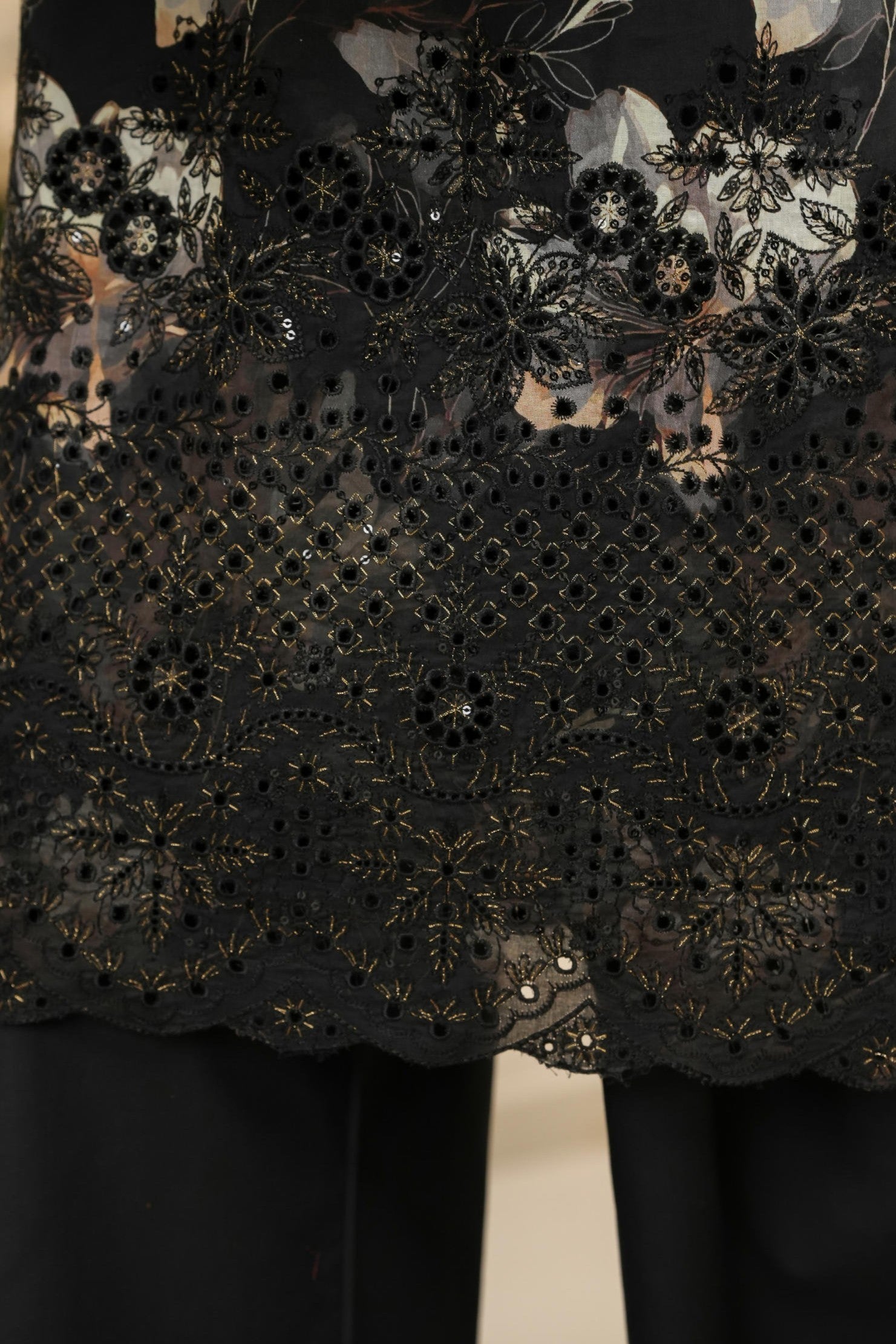 HZ Textiles Chikankari Lawn 3 Piece Suit HZT01