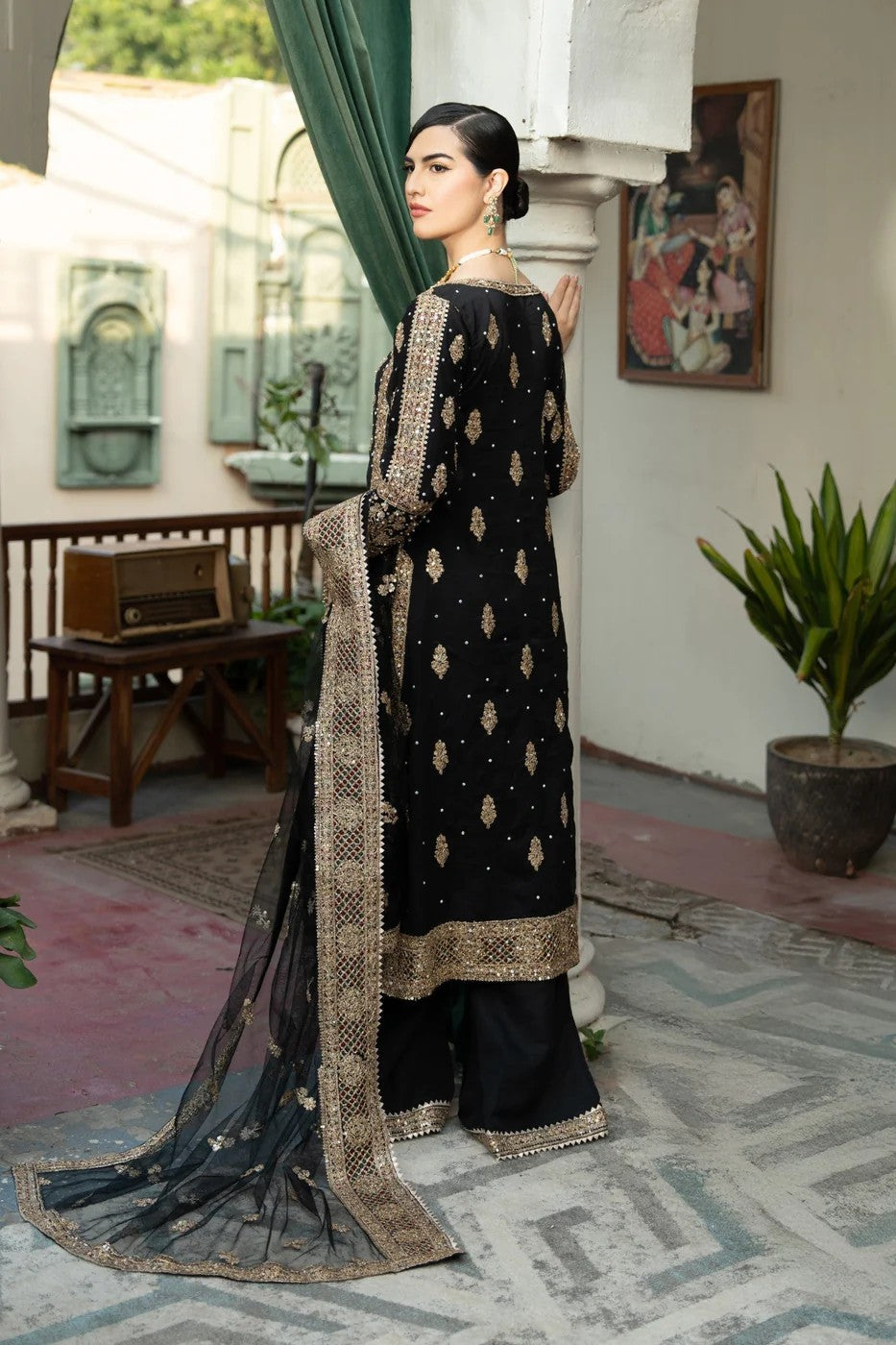 Haseens Anishka Black Wedding Wear Chiffon Suit HAS24