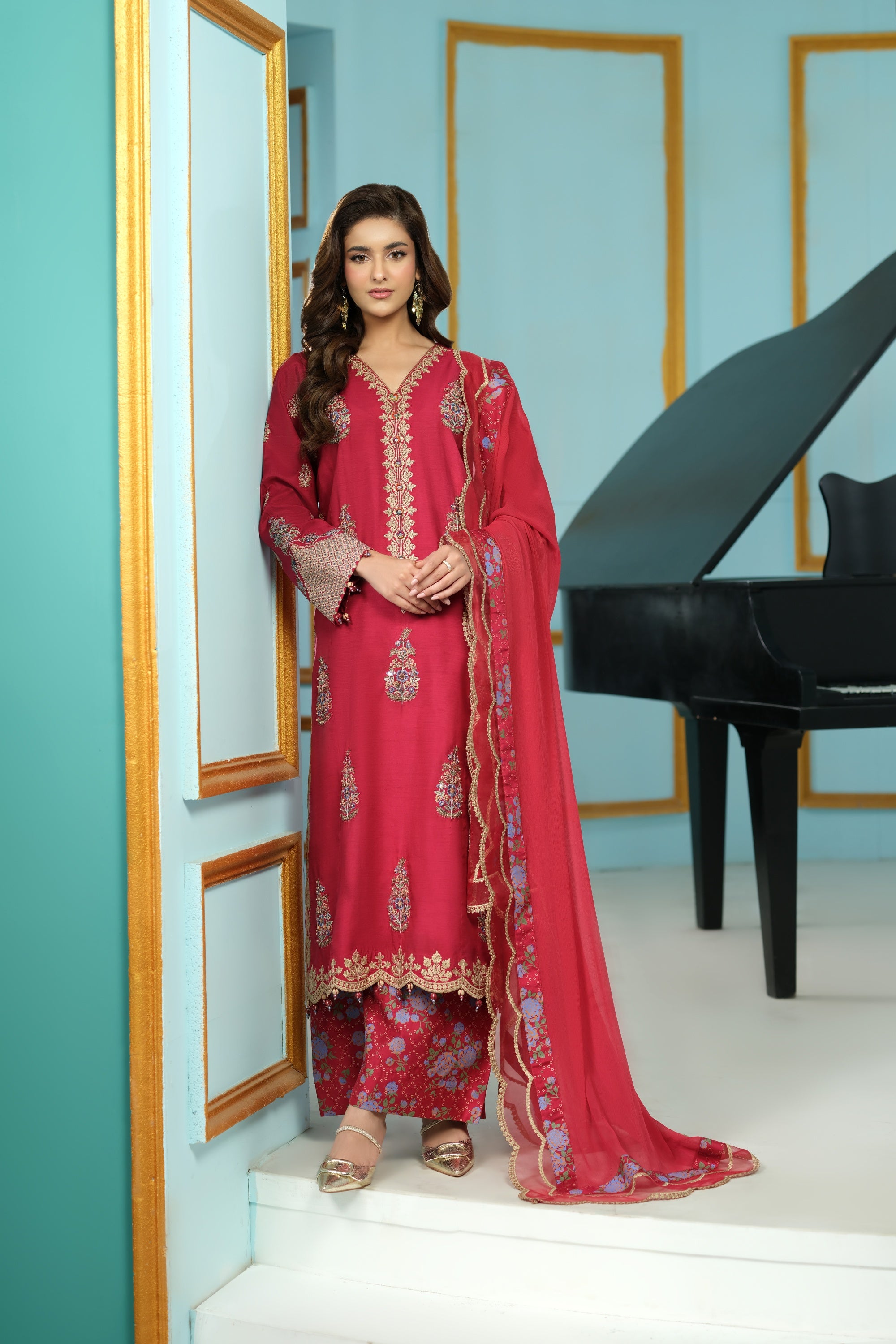 Heeras Embroidered Viscose 3 Piece Suit HEE75