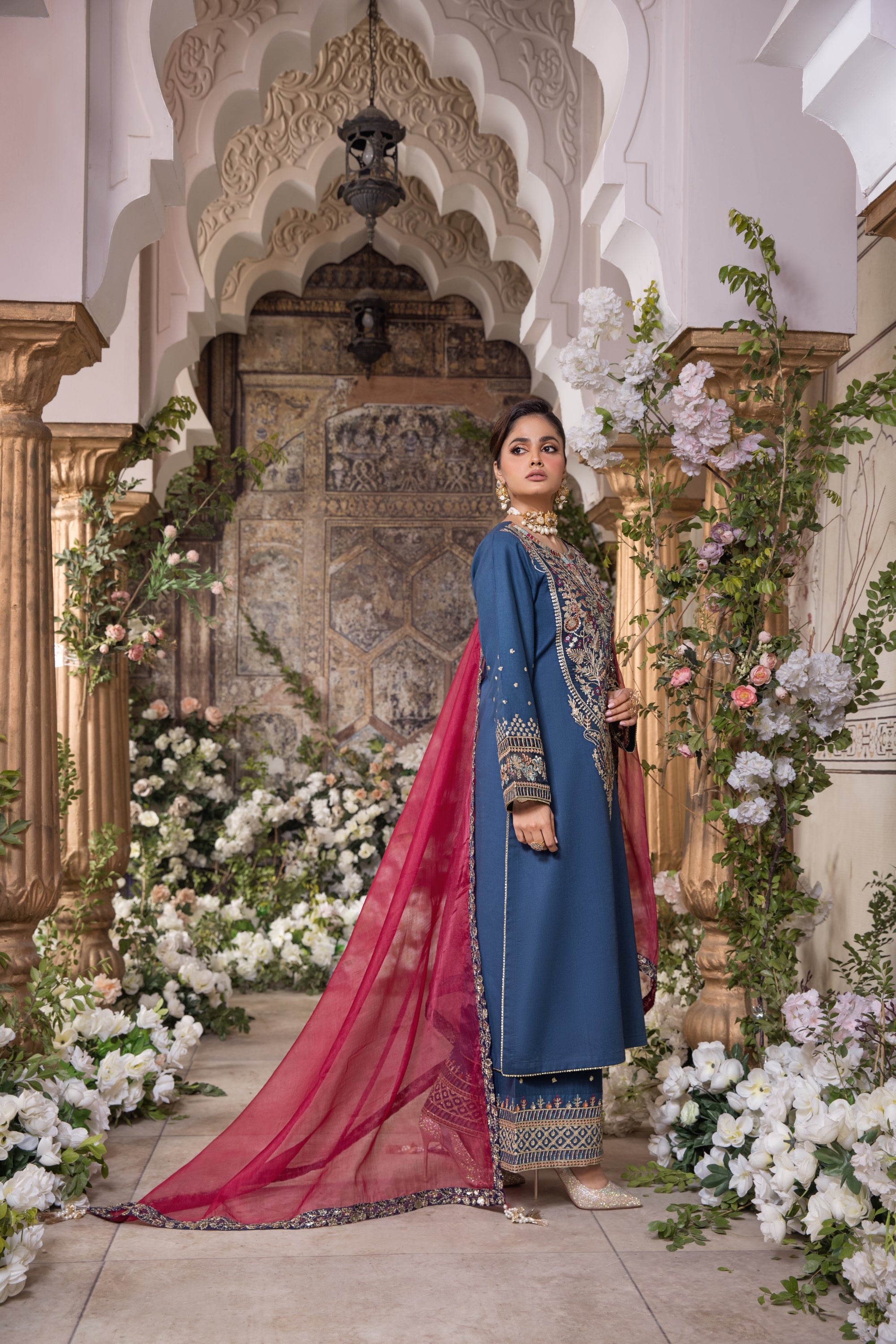 Heeras Embroidered Cambric 3 Piece Suit HEE11