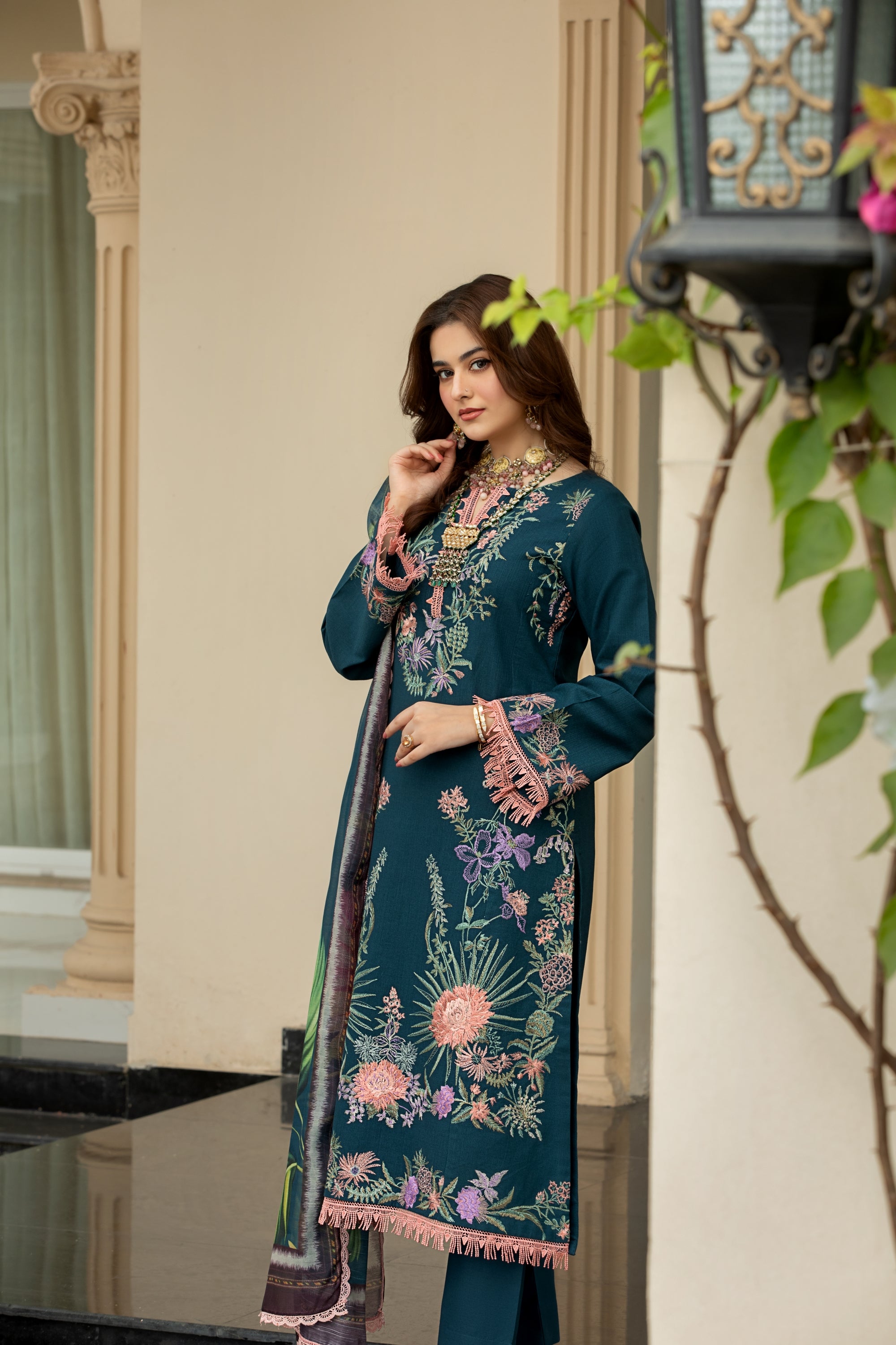Heeras Embroidered Cambric 3 Piece Suit HEE13