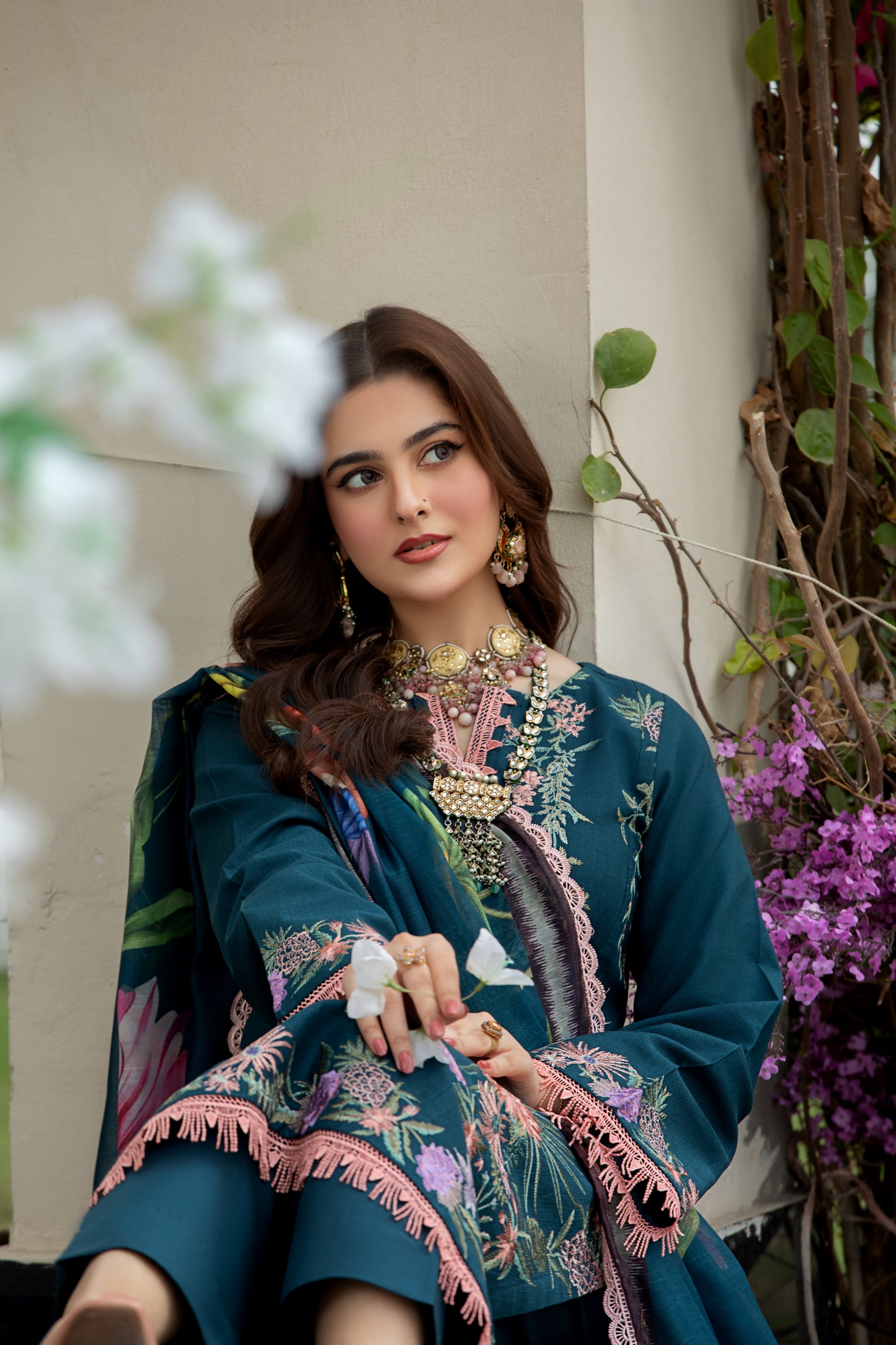 Heeras Embroidered Cambric 3 Piece Suit HEE13
