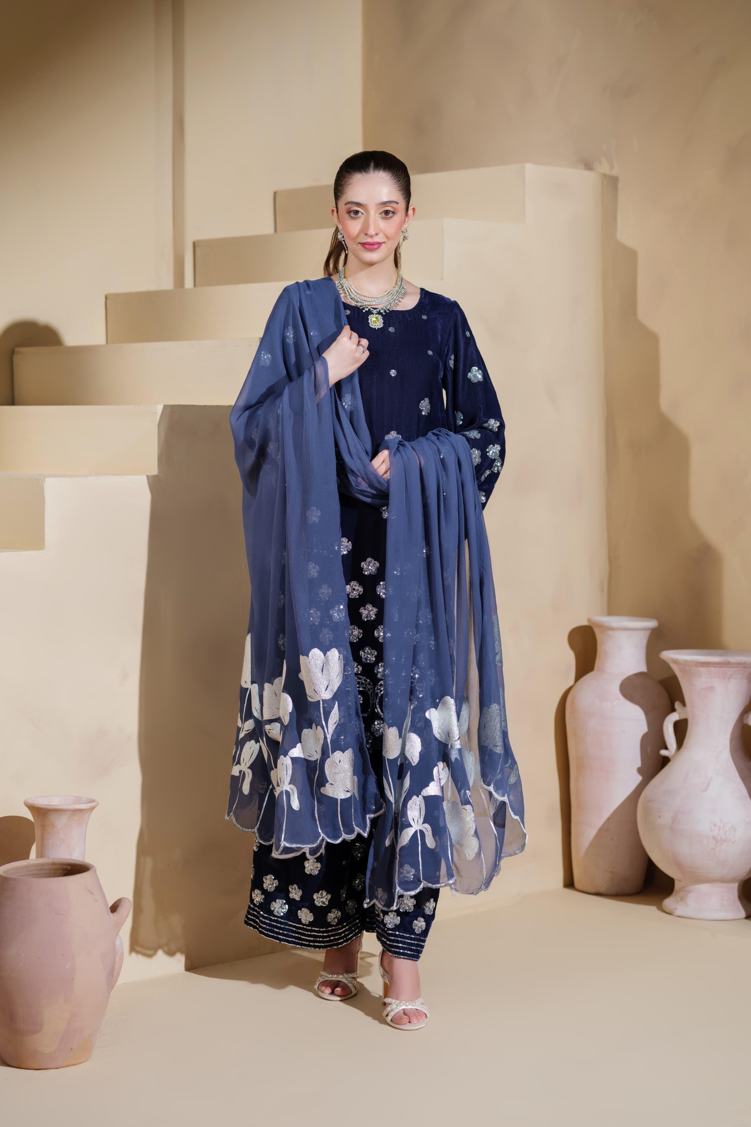 Heeras Embroidered Velvet 3 Piece Suit HEE58