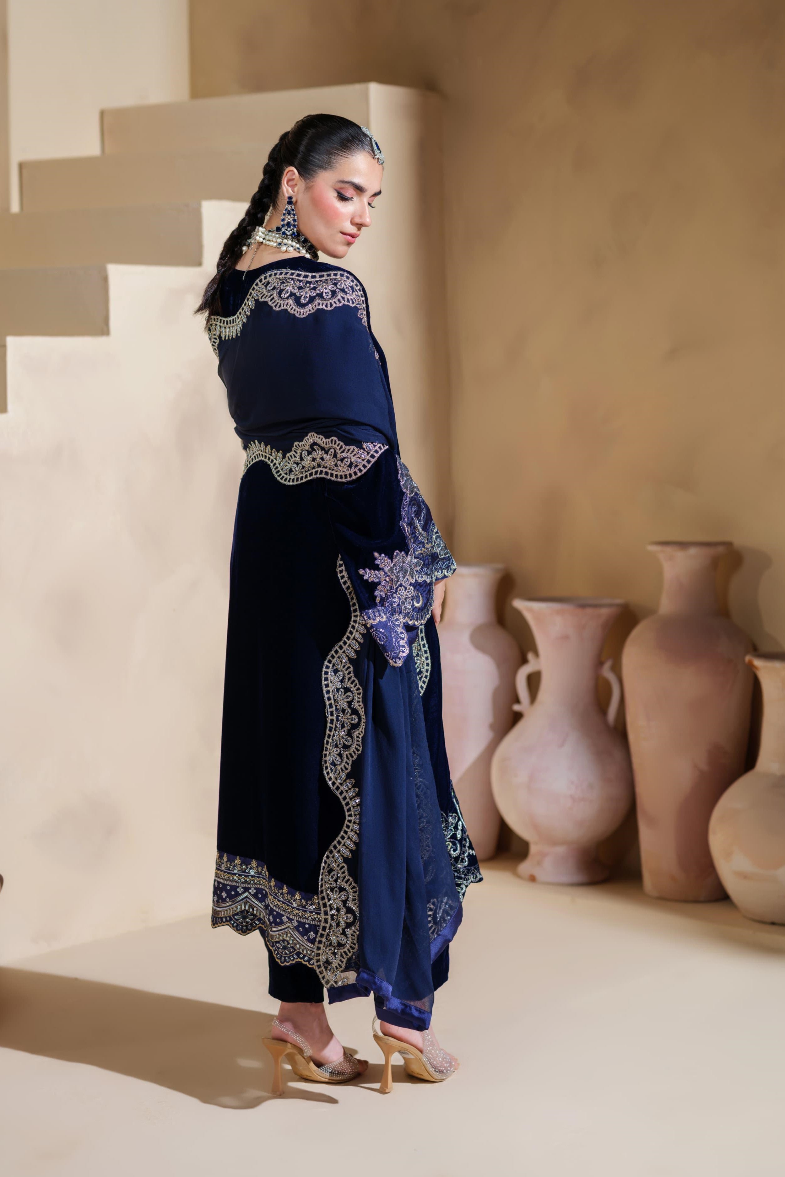 Heeras Embroidered Velvet 3 Piece Suit HEE63