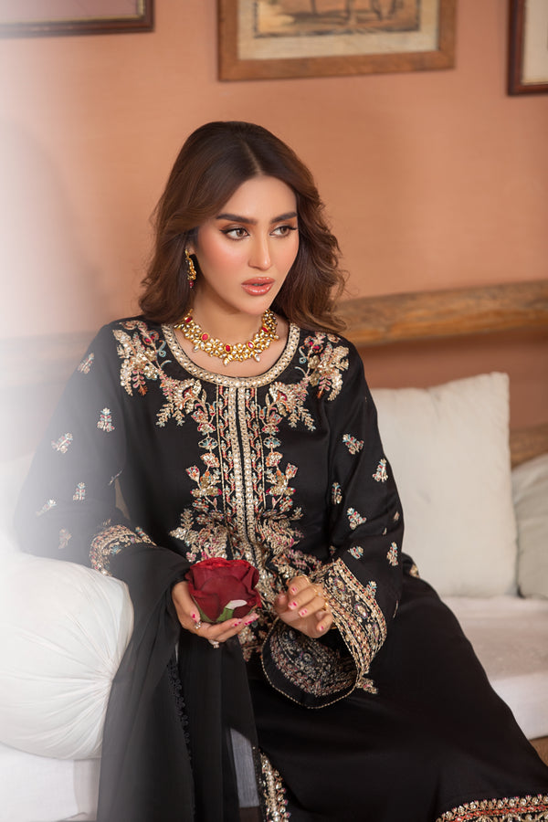 Heeras Embroidered Linen 3 Piece Suit HEE19