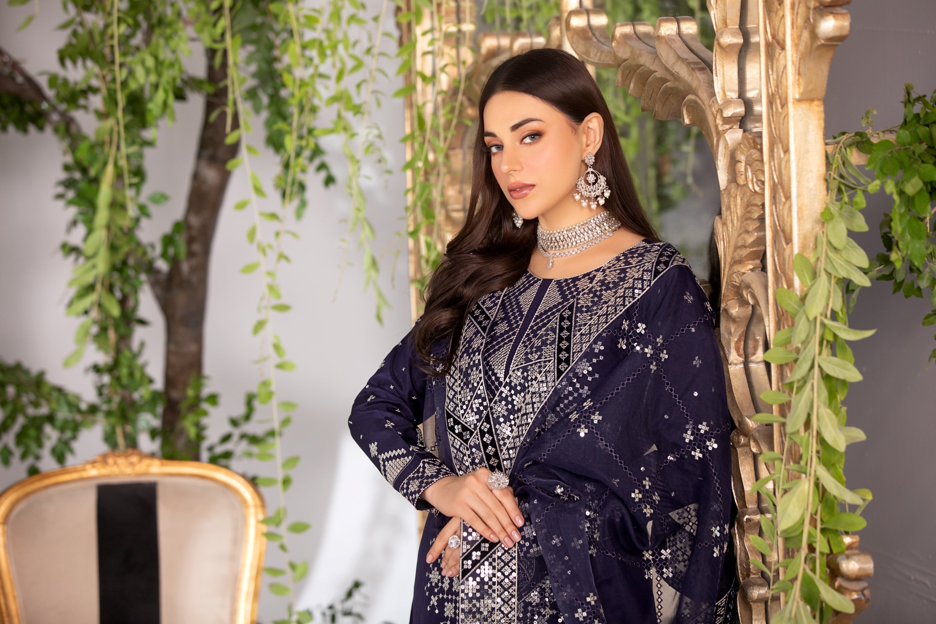 Heeras Embroidered Viscose 3 Piece Suit HEE01