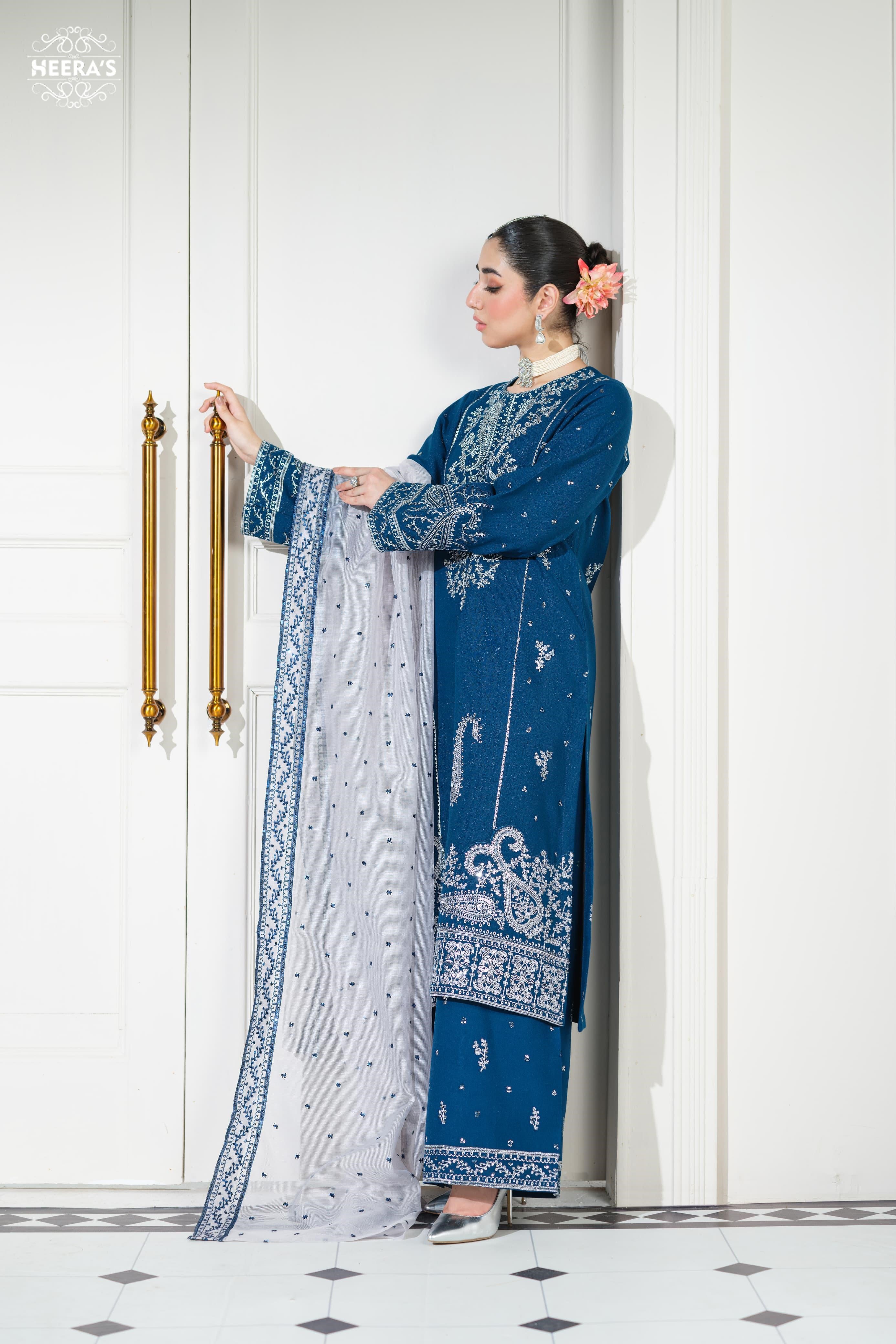Heeras Embroidered Dhanak 3 Piece Suit HEE67