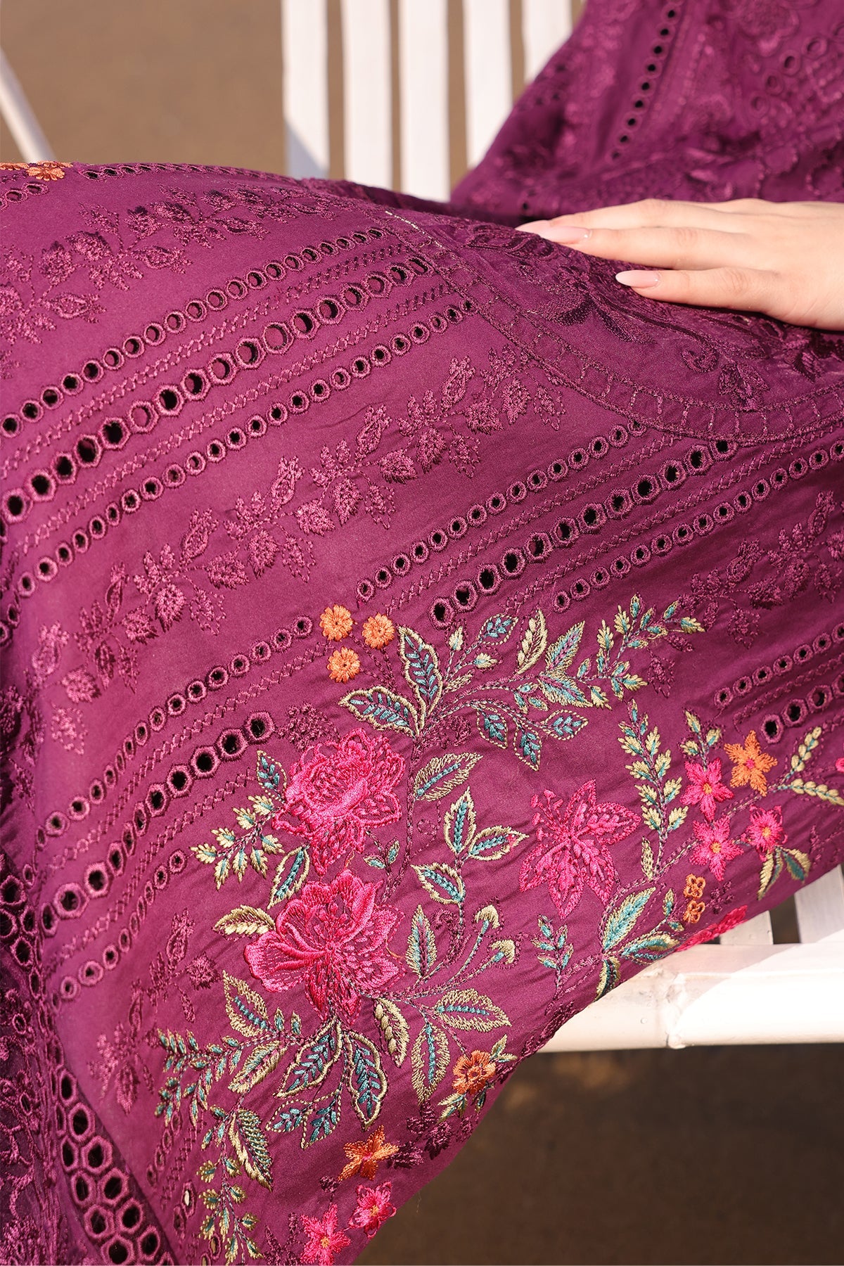 Imrozia Hania Luxury Lawn Izaan IMR224