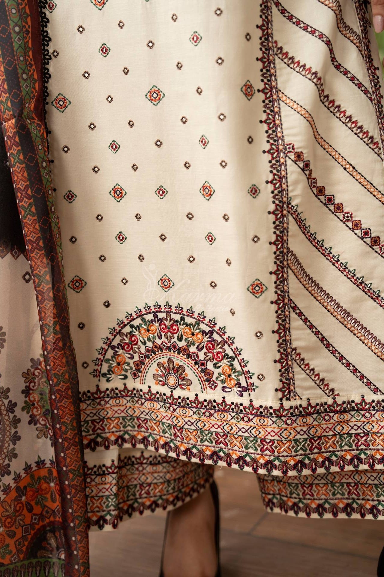 Karma Embroidered Cotton 3 Piece Suit KAR182