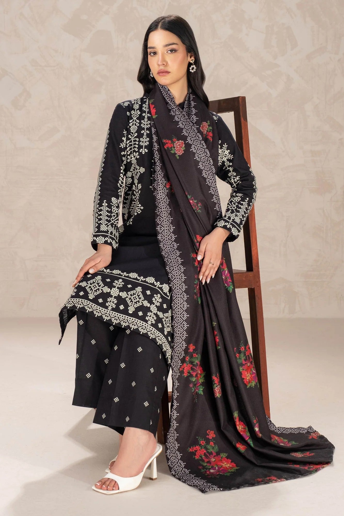 Limelight Khaddar 3 Piece Suit LIM415