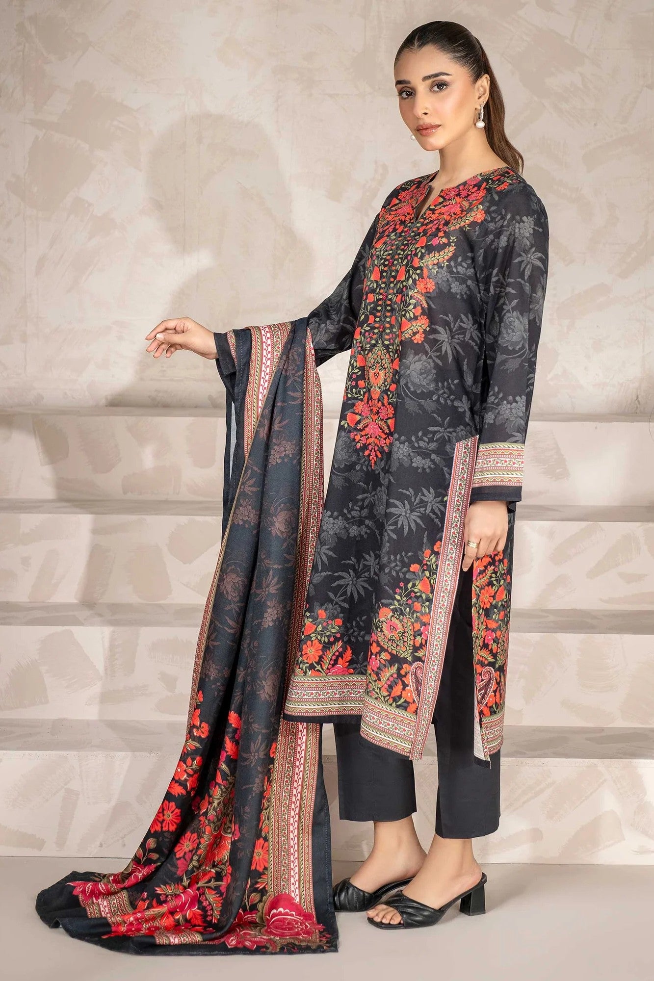 Limelight Khaddar 3 Piece Suit LIM420