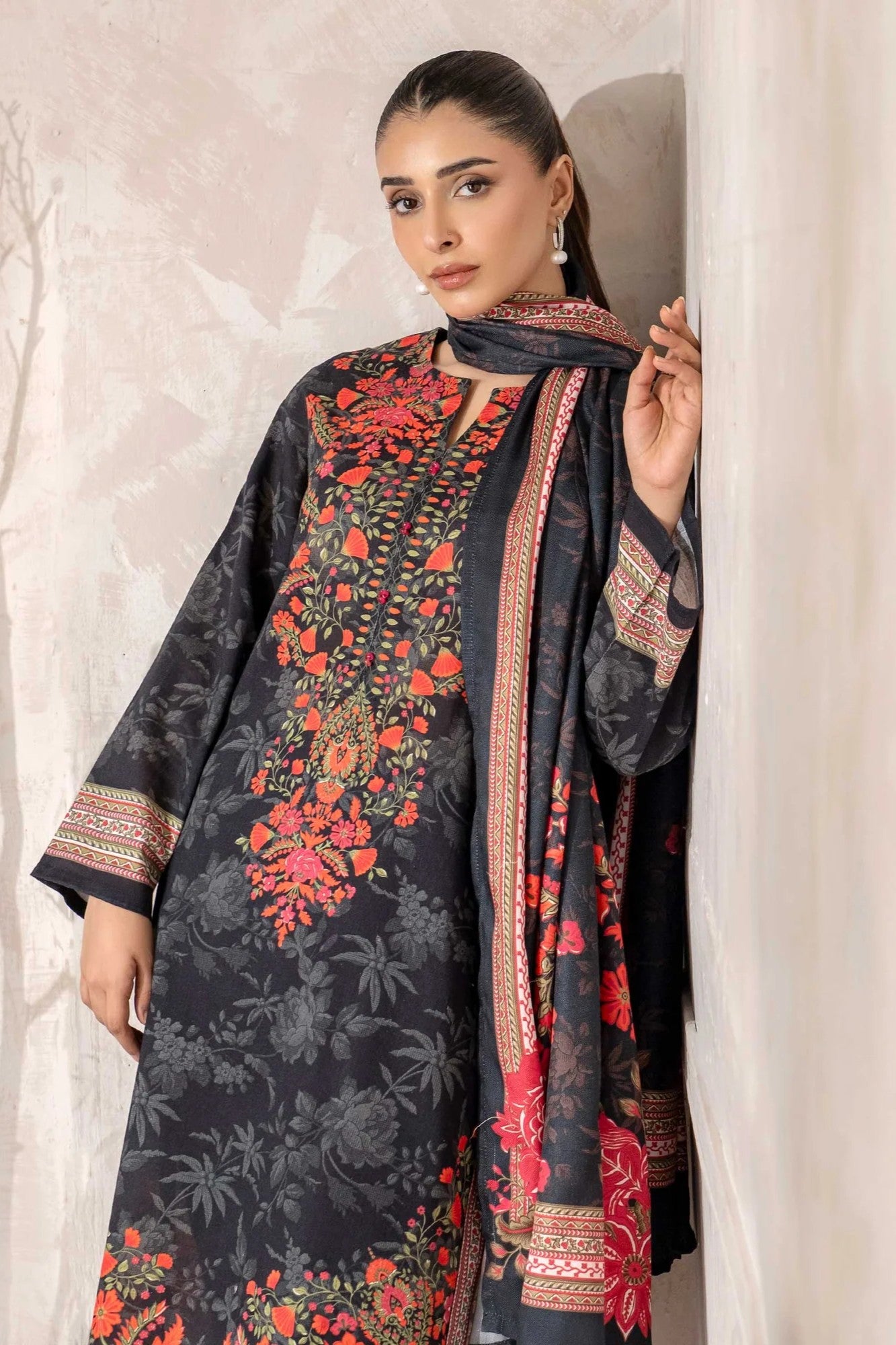 Limelight Khaddar 3 Piece Suit LIM420