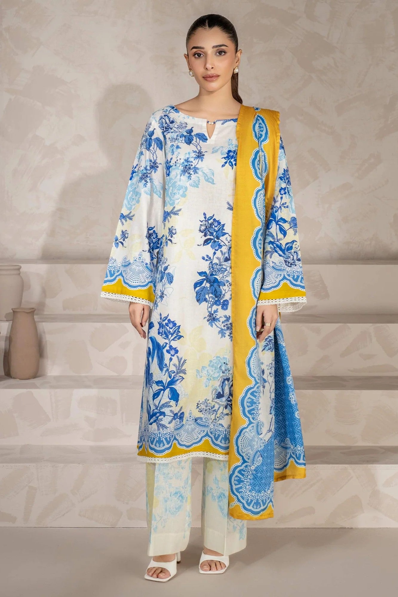 Limelight Khaddar 3 Piece Suit LIM421