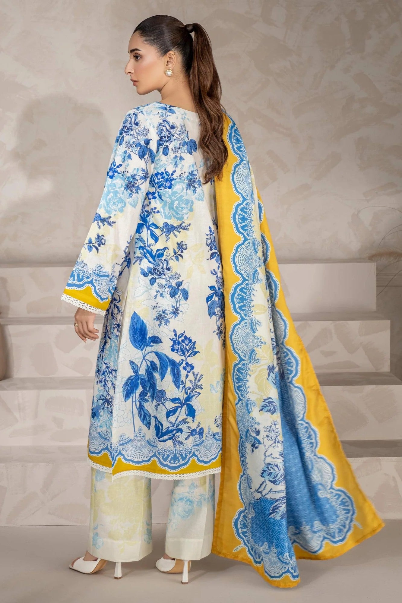 Limelight Khaddar 3 Piece Suit LIM421