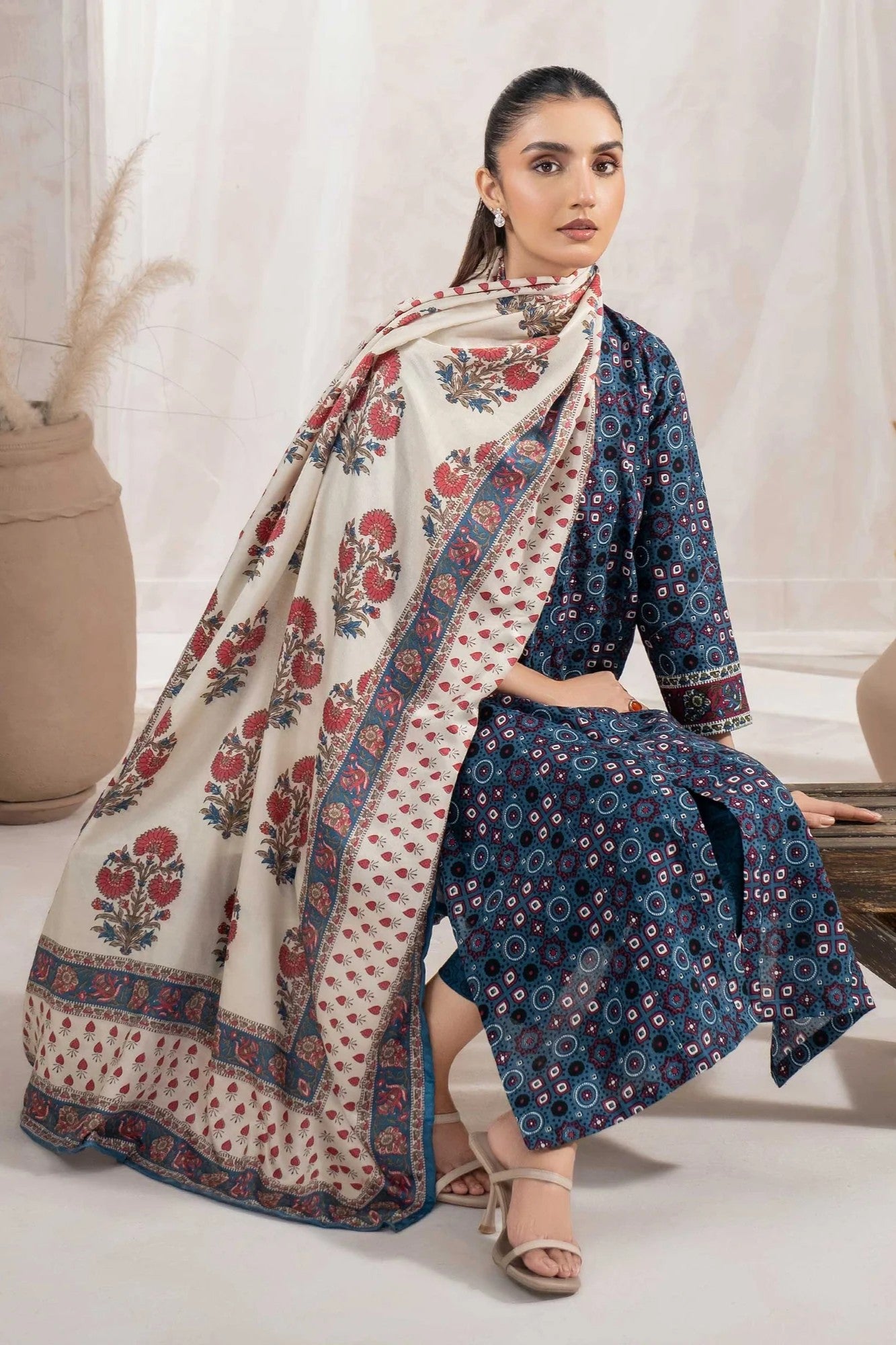 Limelight Khaddar 3 Piece Suit LIM423