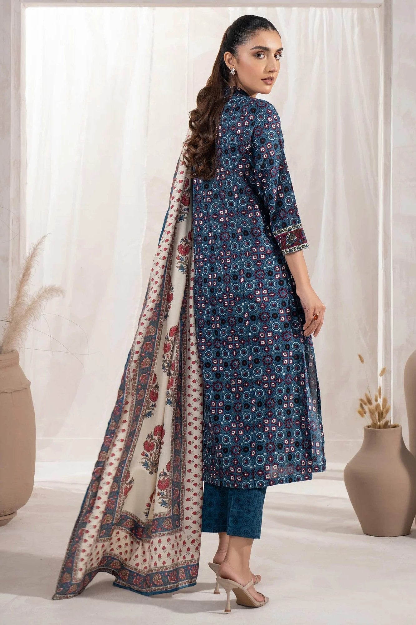 Limelight Khaddar 3 Piece Suit LIM423