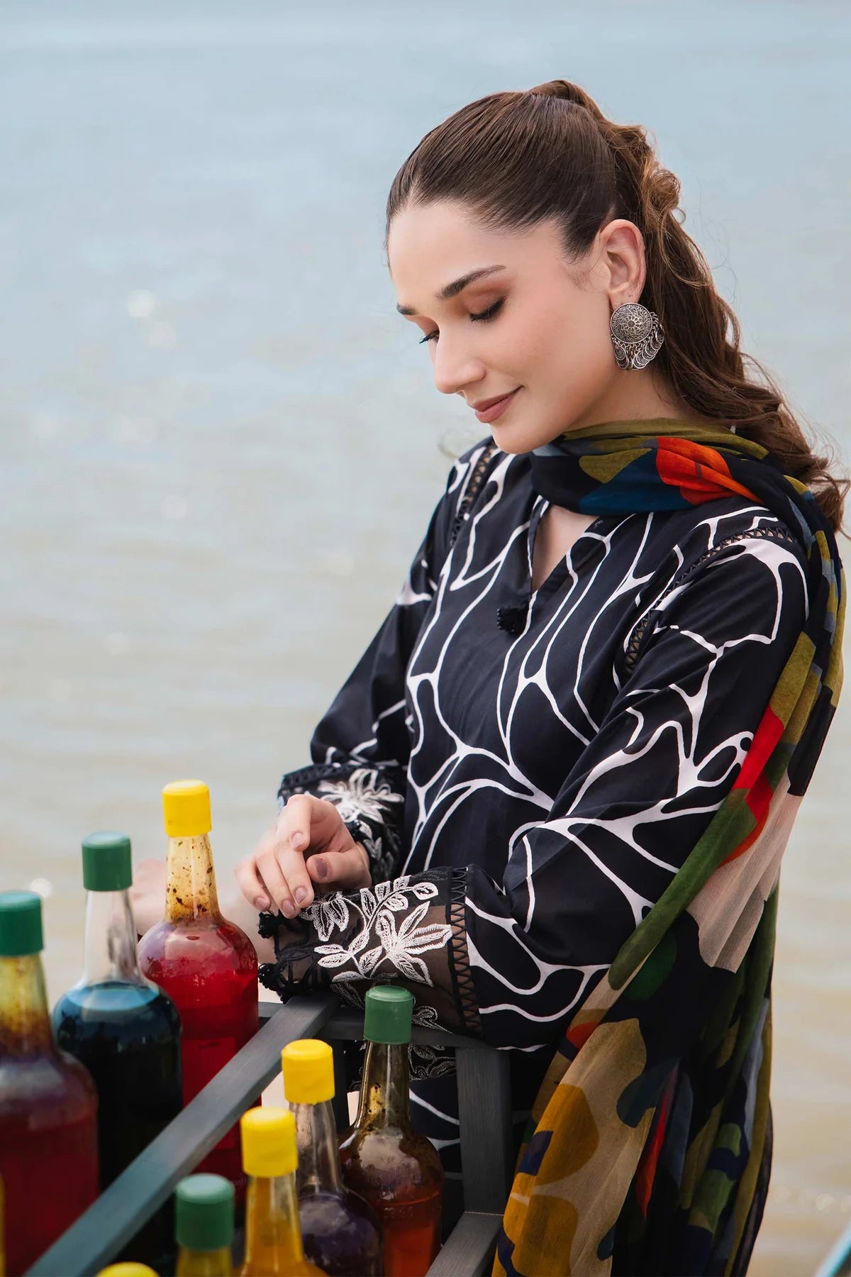 Maria B Lawn 3 Piece Suit MAR158