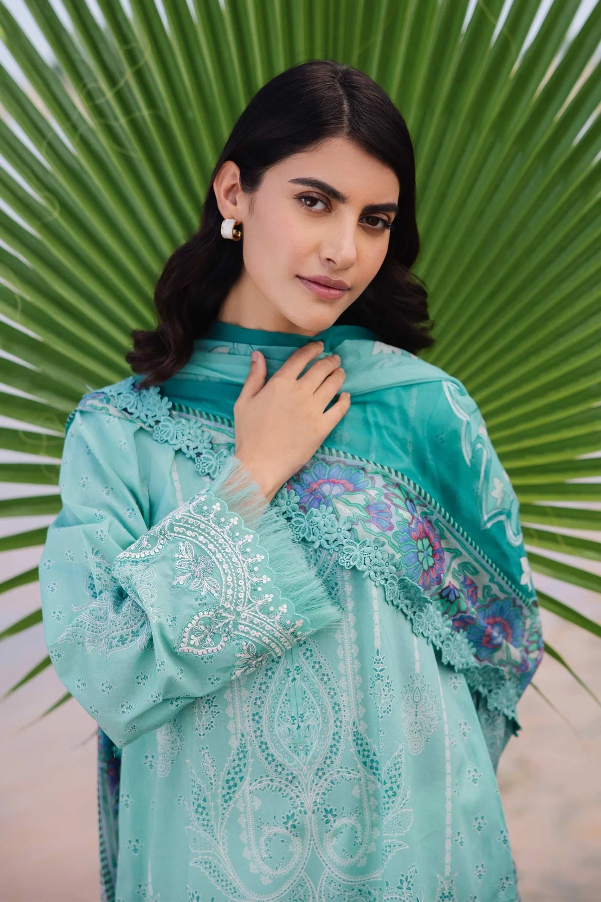 Maria B Lawn 3 Piece Suit MAR160