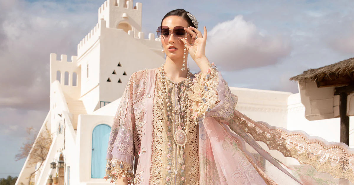 Maria B Luxury Lawn 3 Piece Suit 47
