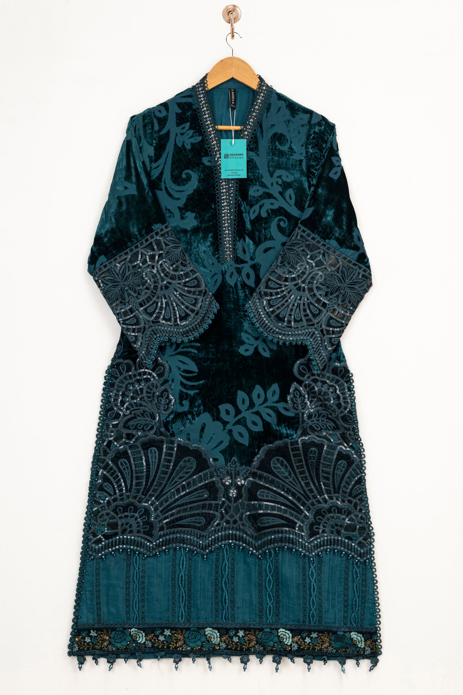 Maria B Luxury Velvet 3 Piece Suit MAR182