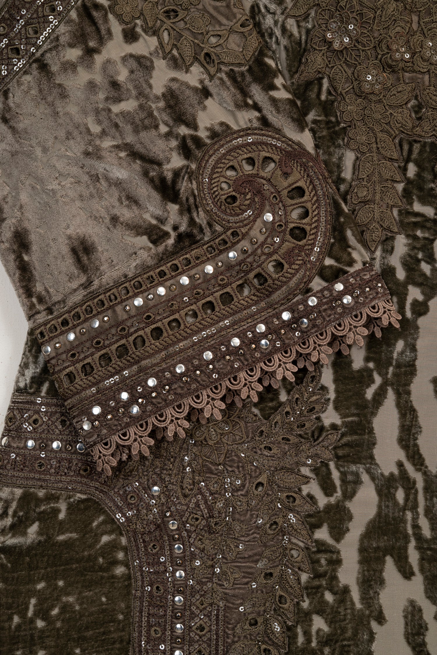 Maria B Luxury Velvet 3 Piece Suit MAR184