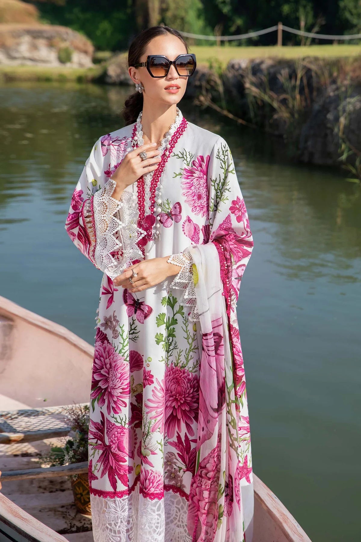 Maria B M Prints 10A Embroidered Lawn 3 Piece Suit MAR202
