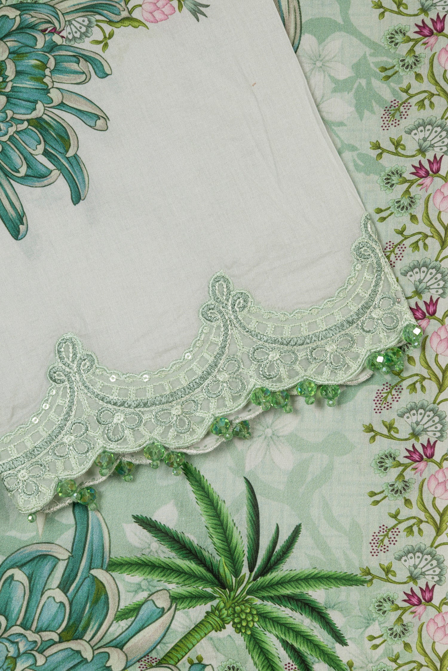 Maria B M Prints 14A Embroidered Lawn 3 Piece Suit MAR204